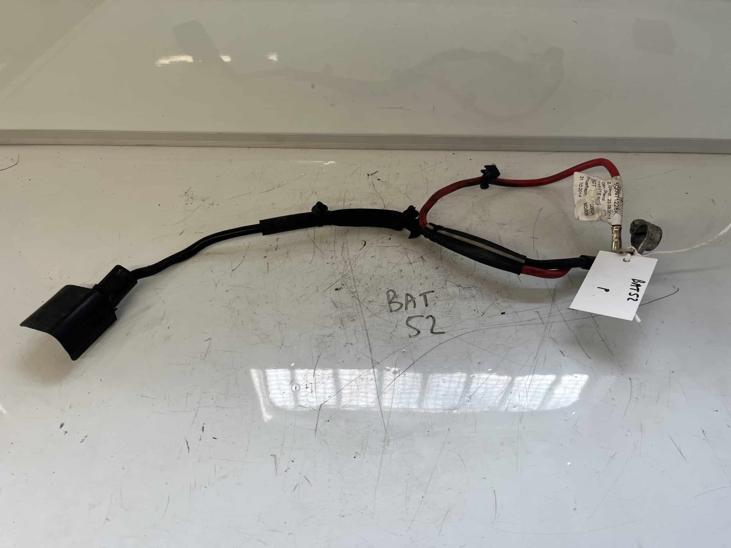 Audi A3 / Skoda Octavia / Volkswagen Golf 2013-2017 Positive Battery Cable / Lead / Terminal – 5Q0971228K