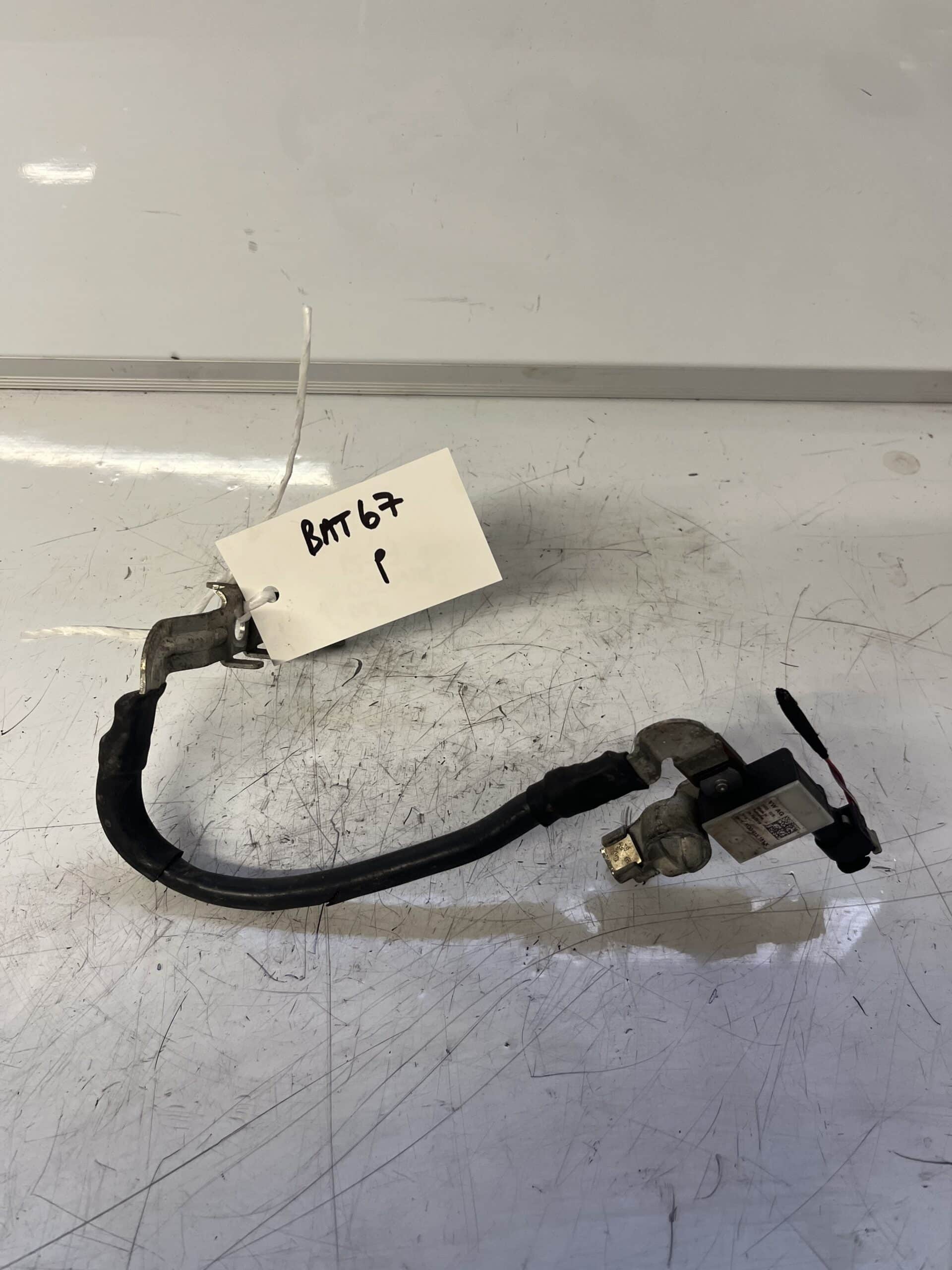 Volkswagen Golf / Skoda Octavia 2013-2017 Negative Battery Lead / Terminal – 5Q0915181K