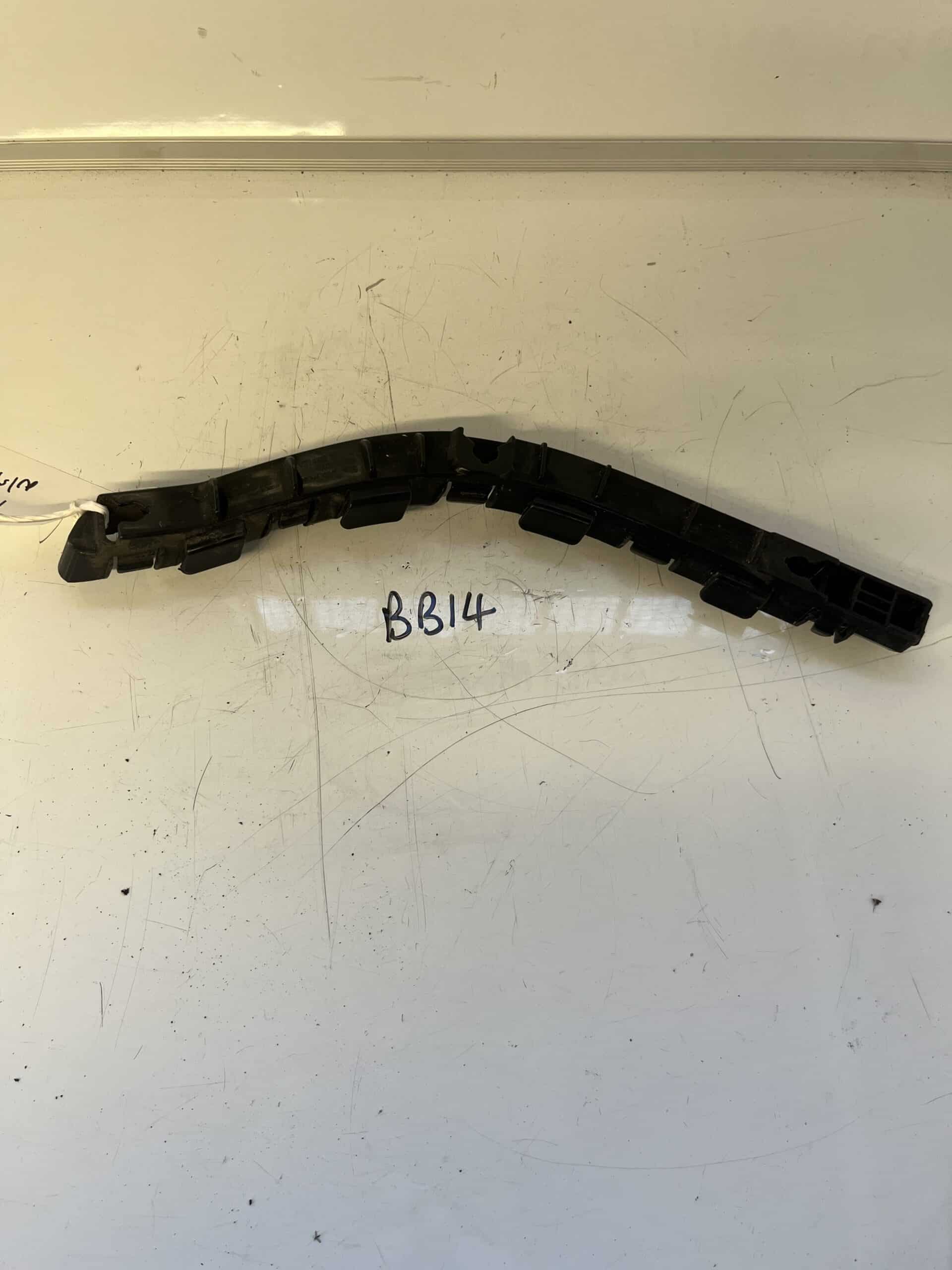Kia Sportage 2010-2016 5 Door Hatchback Near Side Rear Bumper Bracket – 86613-3U000