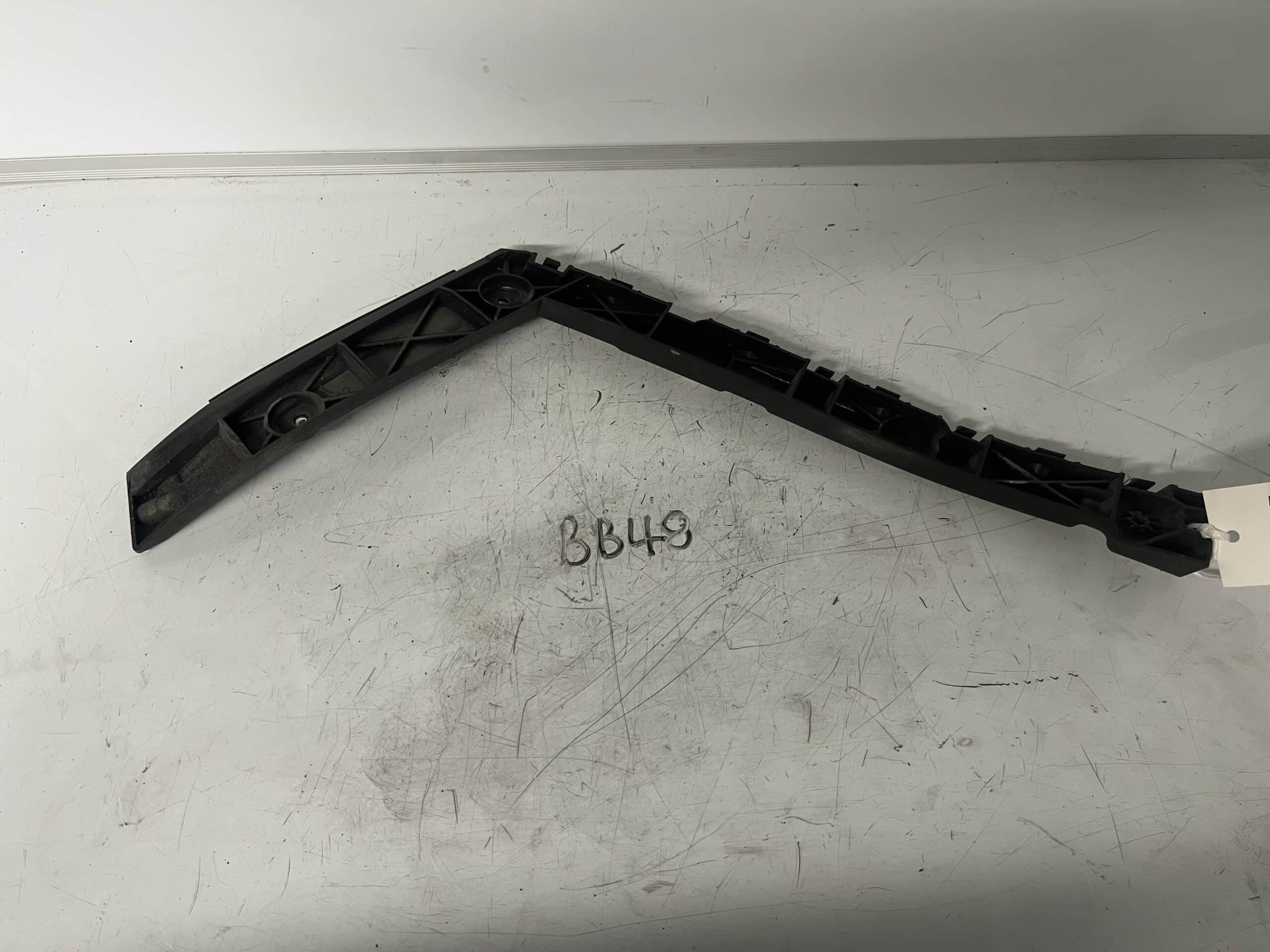 Vauxhall Insignia 2013-2017 5 Door Hatchback Off Side Rear Bumper Bracket – 22793774