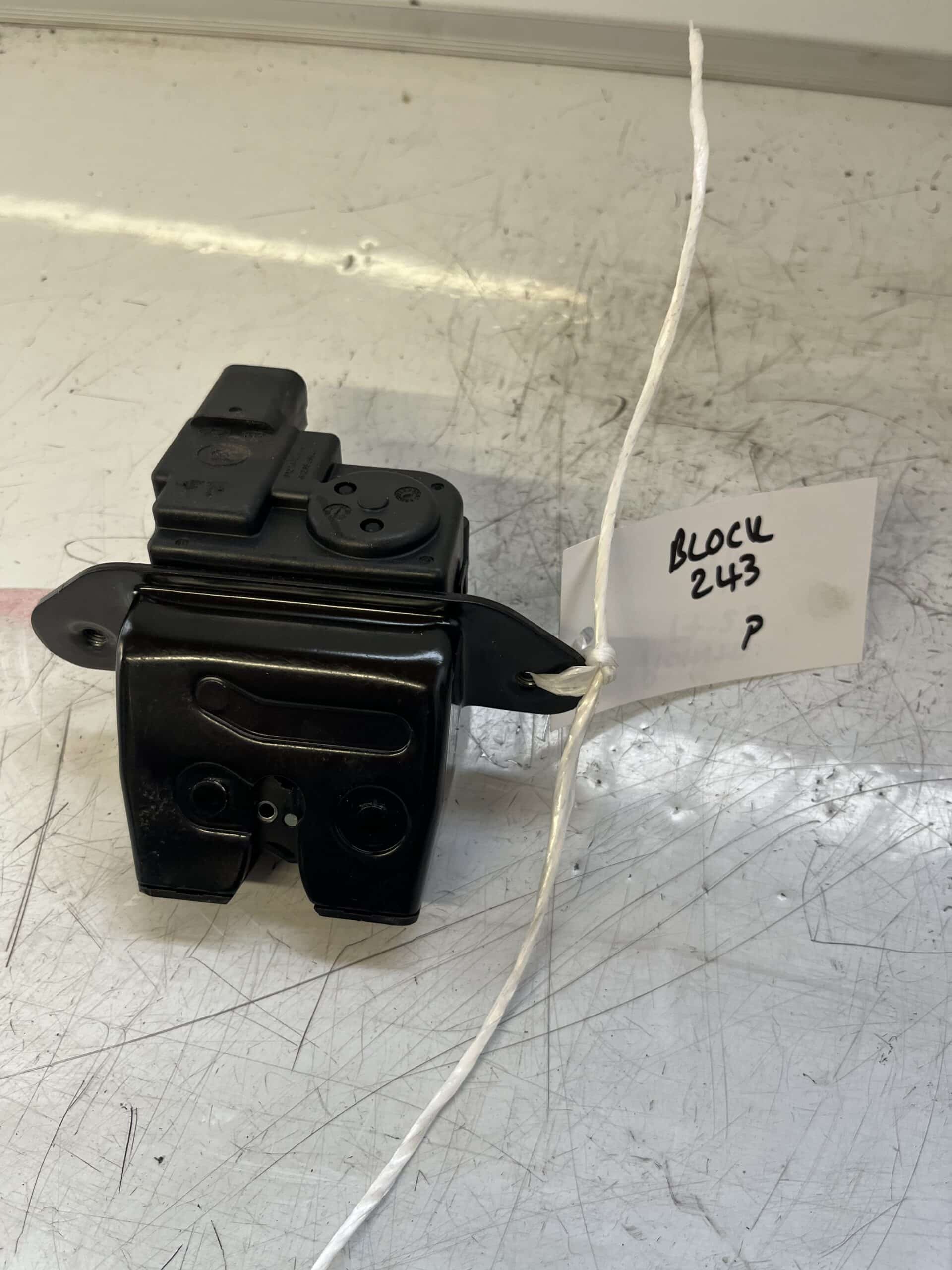 Kia Picanto 2017-2023 Hatchback Tailgate Locking Mechanism – 81230-G6010 / 81230-J9000