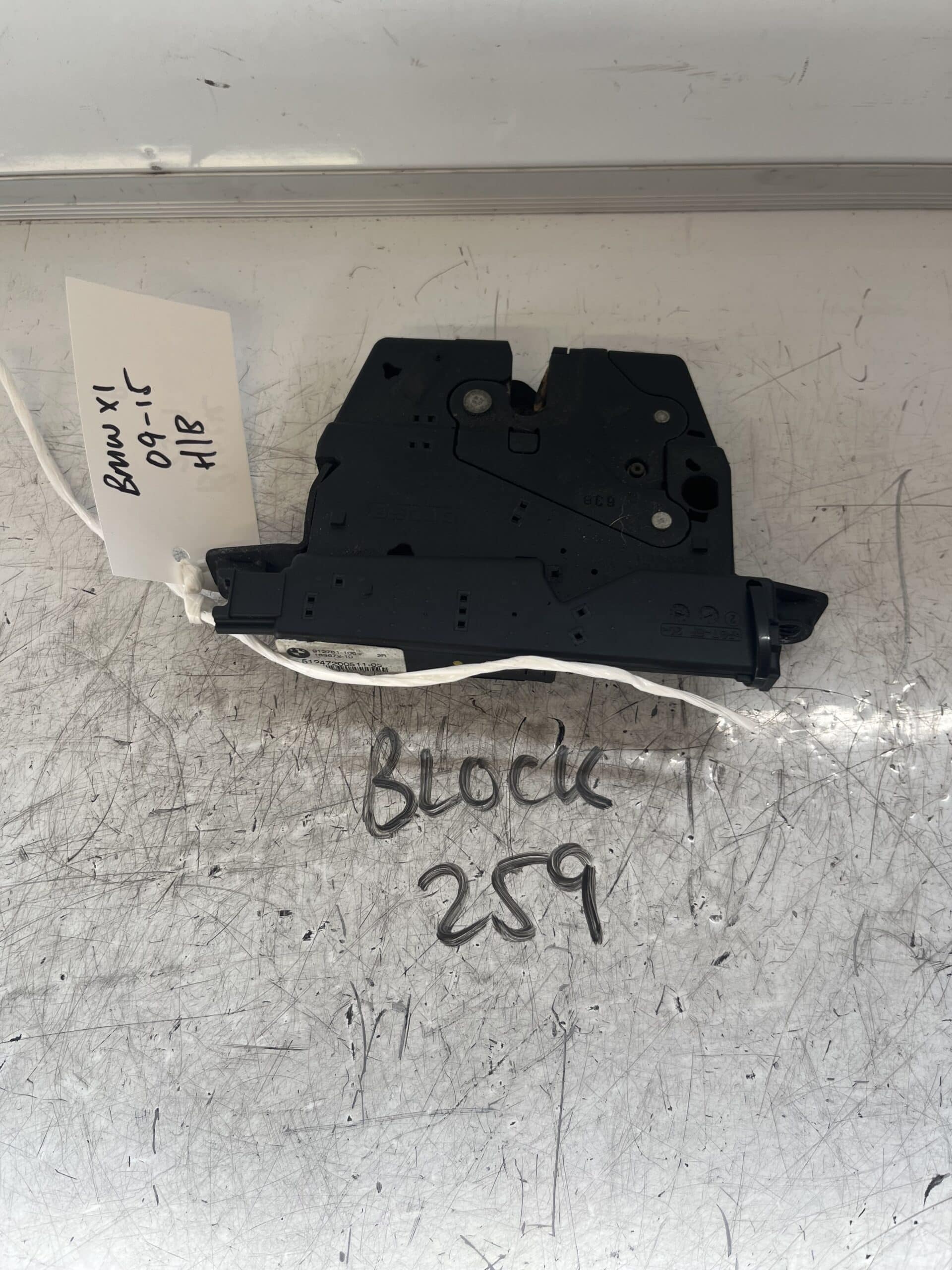 BMW X1 2009-2015 Hatchback Tailgate Locking Mechanism – 912781-106