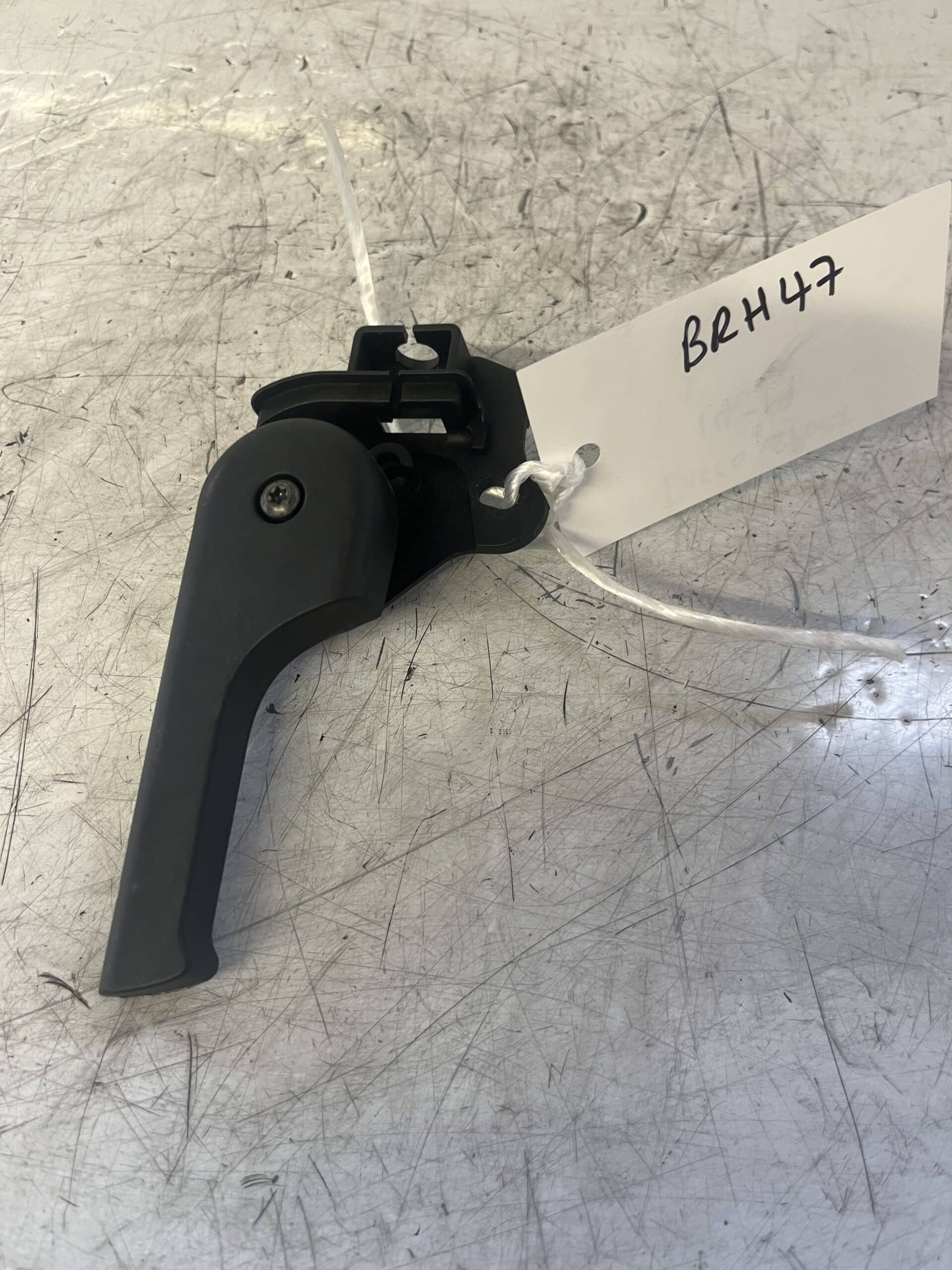 Land Rover Discovery Sport 2014-2019 Bonnet Release Handle – 6H5216A770