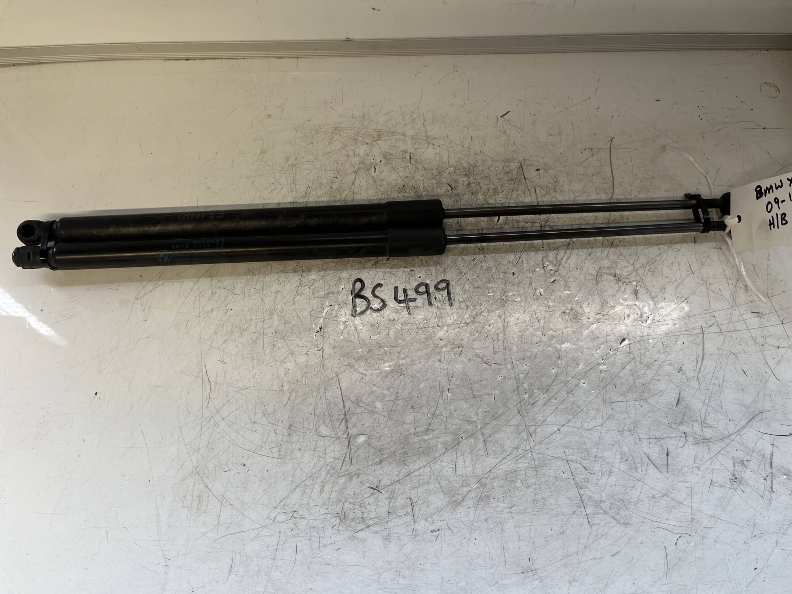 BMW X1 2009-2015 5 Door Hatchback Tailgate Struts – PAIR