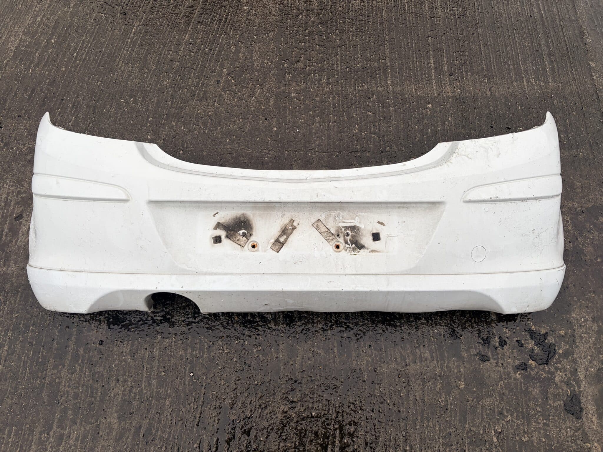 Vauxhall Corsa 2006-2014 3 Door Hatchback Rear Bumper – White Z474 Colour Code
