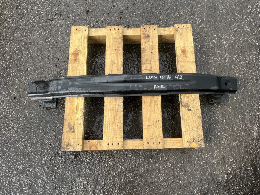 Seat Leon 2012-2016 5 Door Hatchback Rear Bumper Reinforcer / Crash Bar