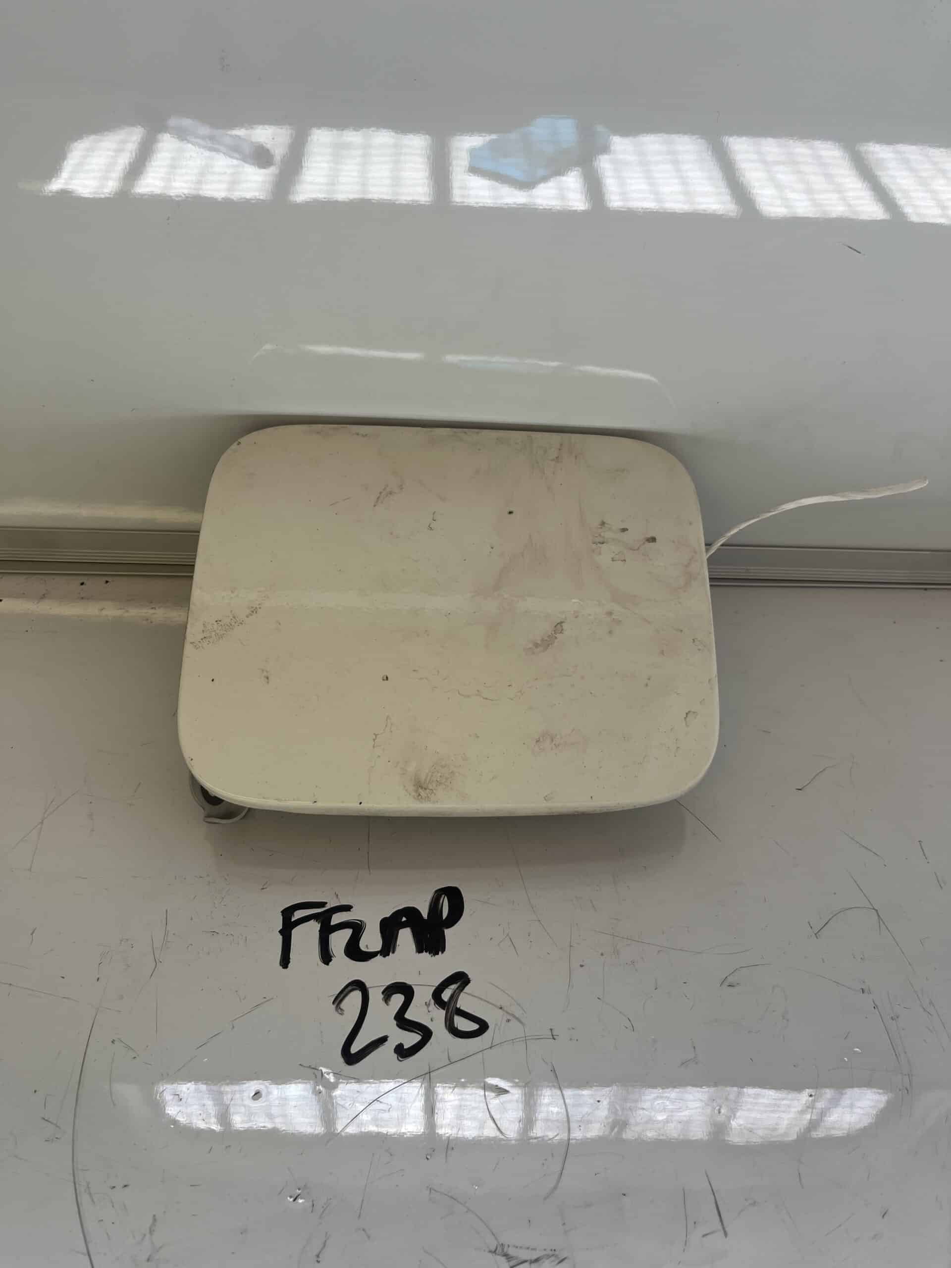 Nissan Juke 2010-2017 Fuel Filler Flap – White