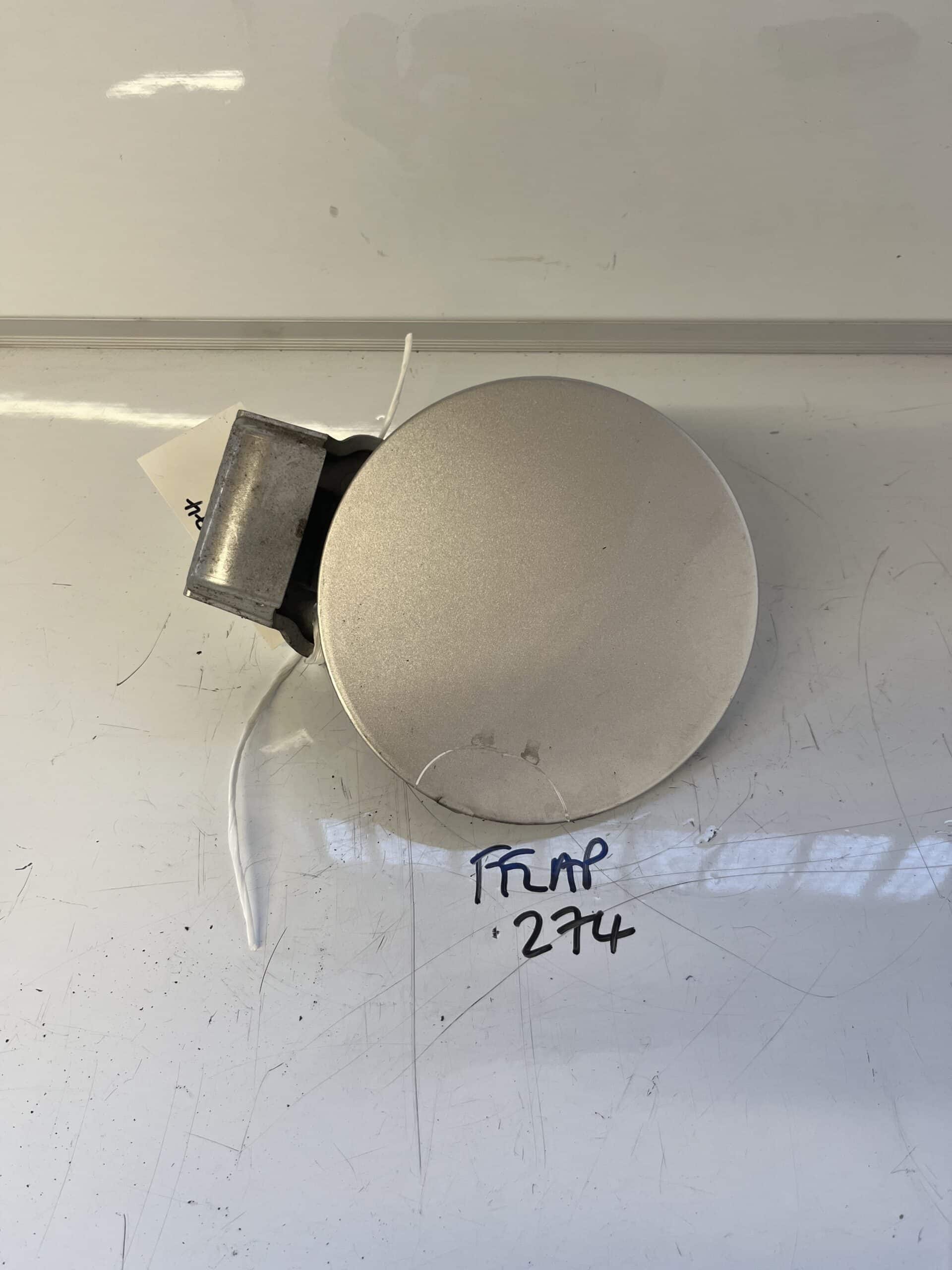 Kia Sportage 2010-2016 5 Door Hatchback Fuel Filler Flap – Silver