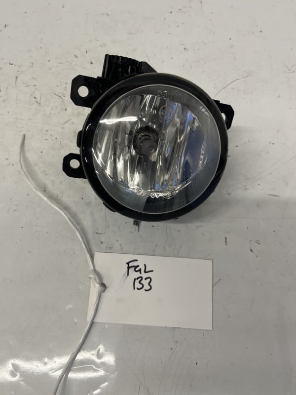 Peugeot 308 2013-2021 Front Fog Lamp – 9687410080 ( Universal Fit Both Sides )