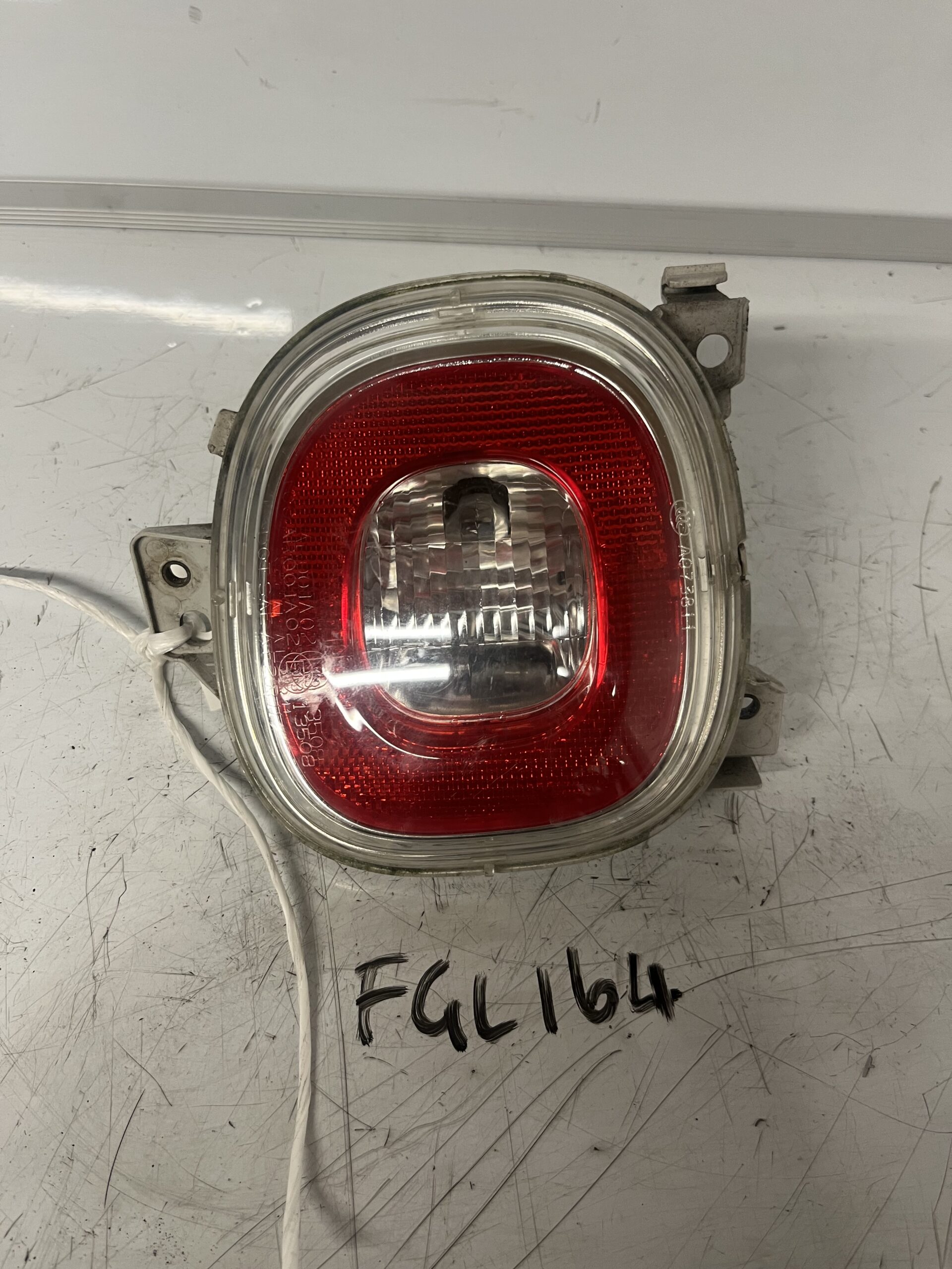 Fiat 500L 2013-2017 5 Door Hatchback Near Side Rear Fog Lamp – 51883588
