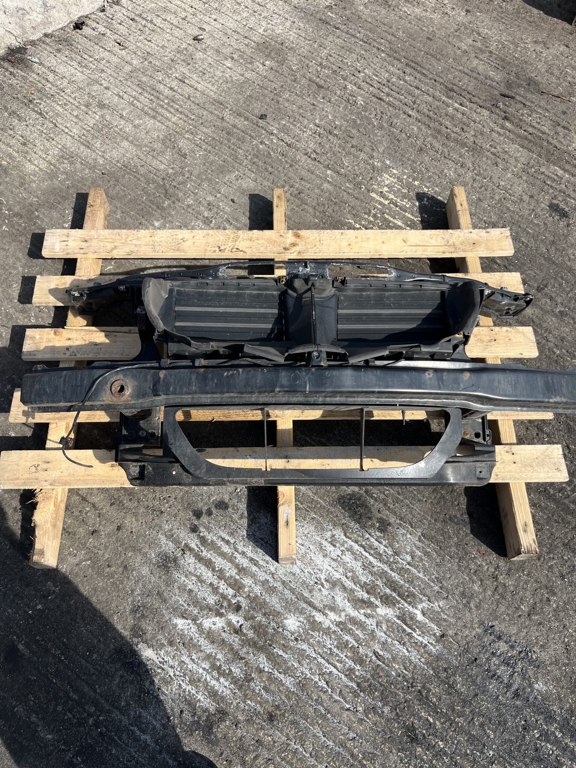 BMW 3 Series 2007-2011 Front Panel With Crash Bar / Bumper Reinforcer