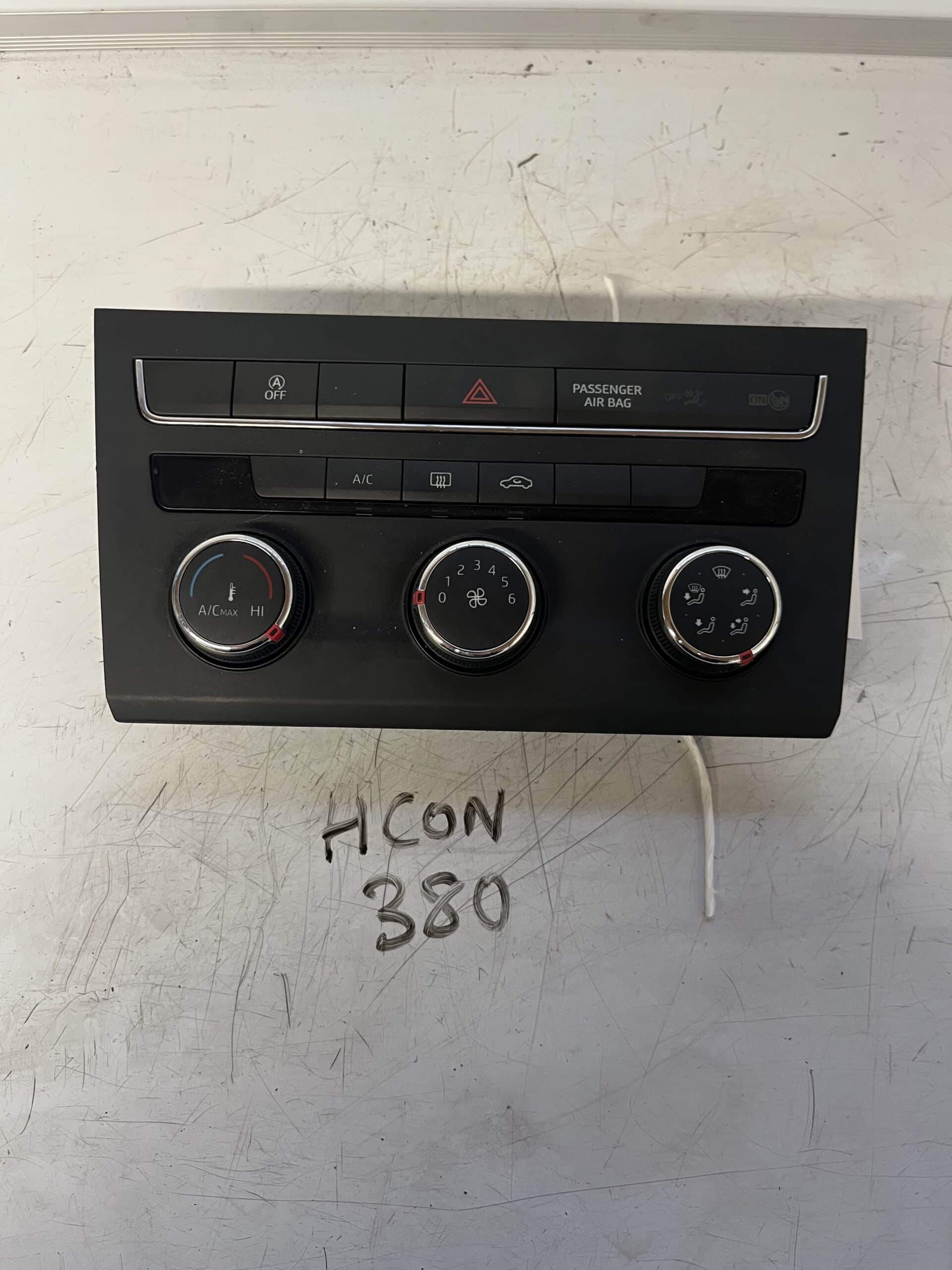 Seat Leon 2012-2016 Heater Control Panel – AC – 5F0907426M