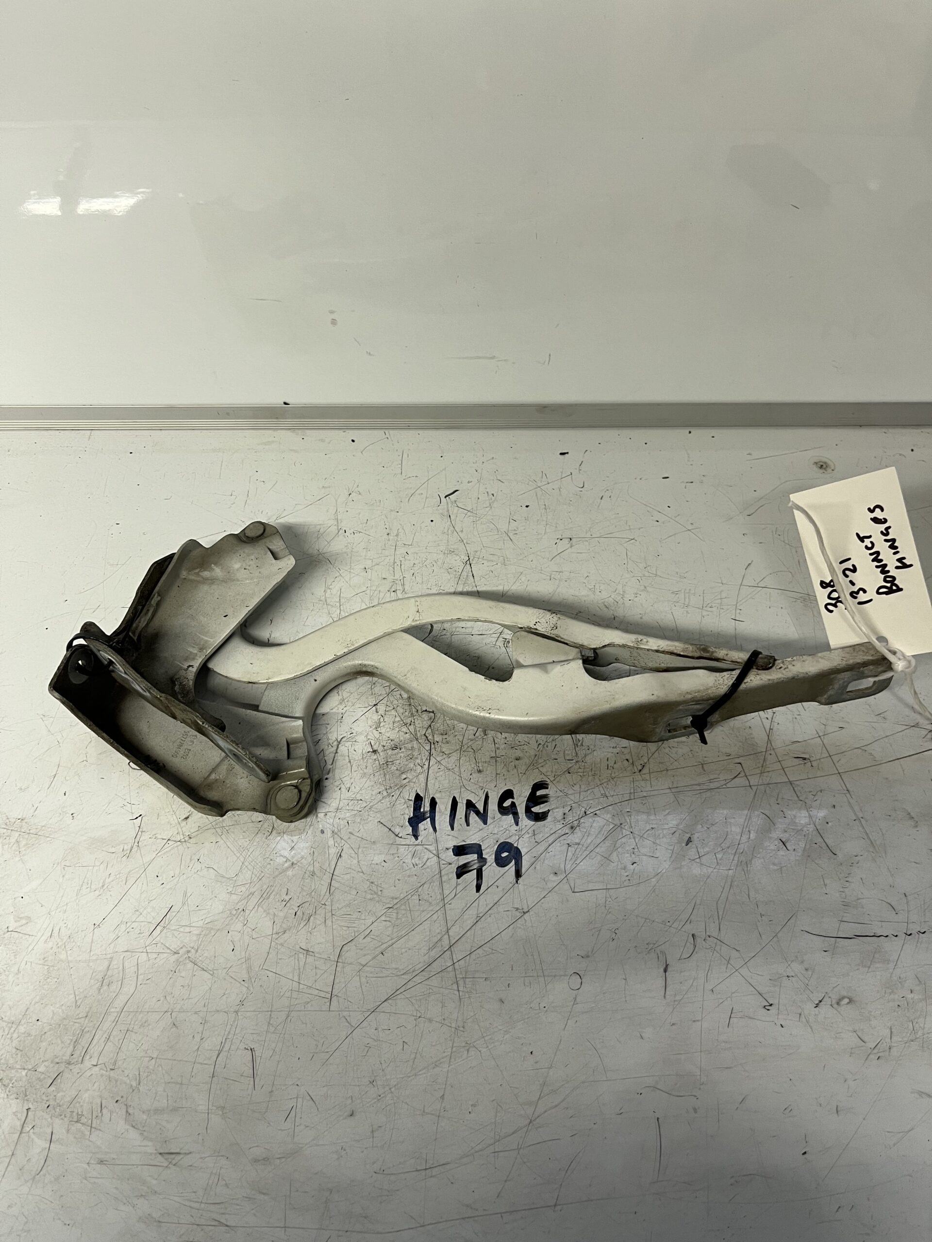 Peugeot 308 2013-2021 Bonnet Hinges – Pair