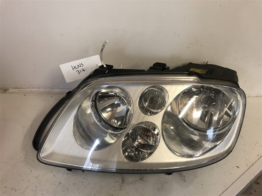 Volkswagon Touran 2003-2006 MPV Near Side Headlamp – 1T0941005