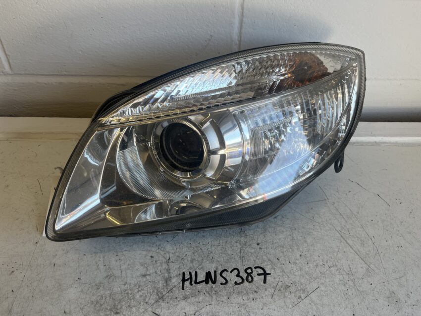 Skoda Fabia / Roomster 2007-2014 Near Side Headlamp – 5J2941015A