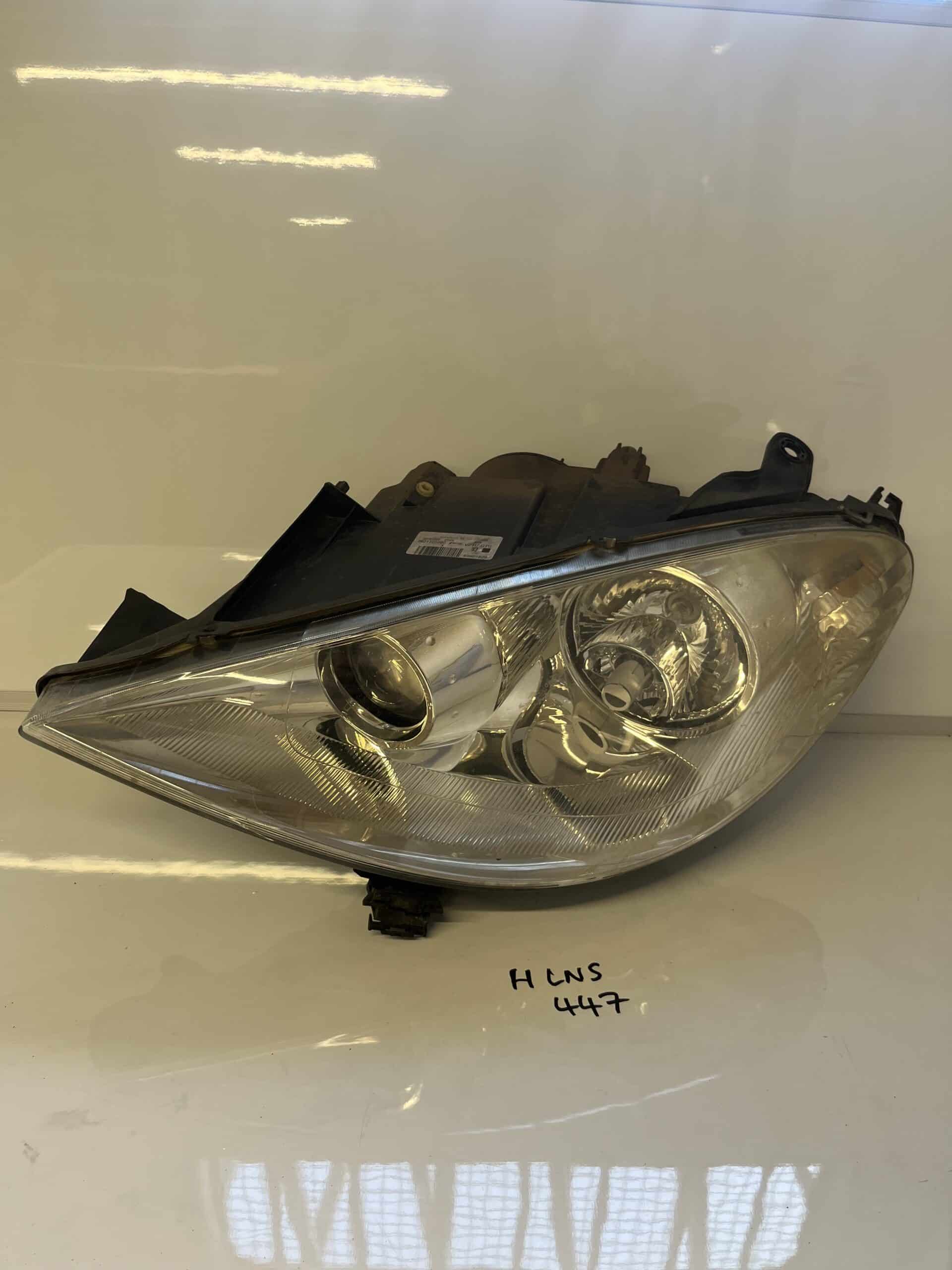 Peugeot 807 2002-2009 Near Side Headlamp – 1401105980