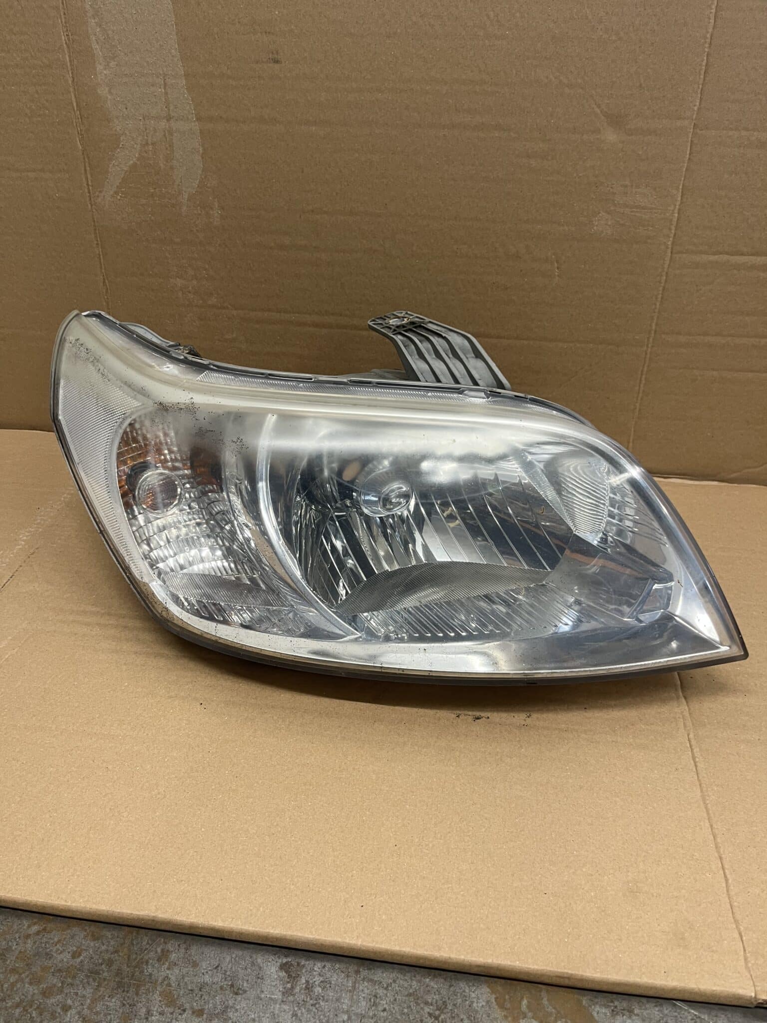 Chevrolet Kalos 2008-2011 Hatchback Off Side Headlamp