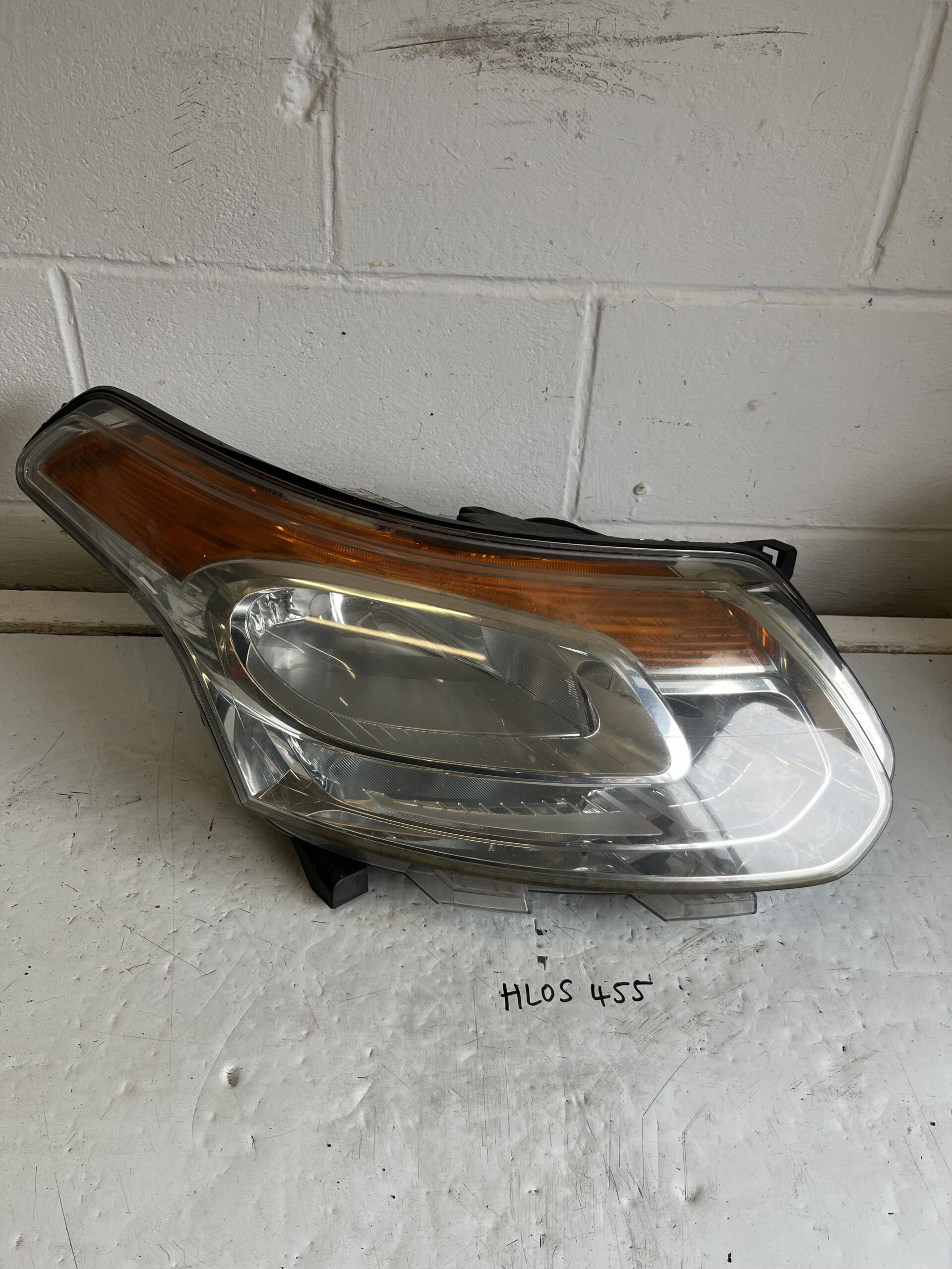 Citroen C3 Picasso 2009-2015 Off Side Headlamp – 9681873680