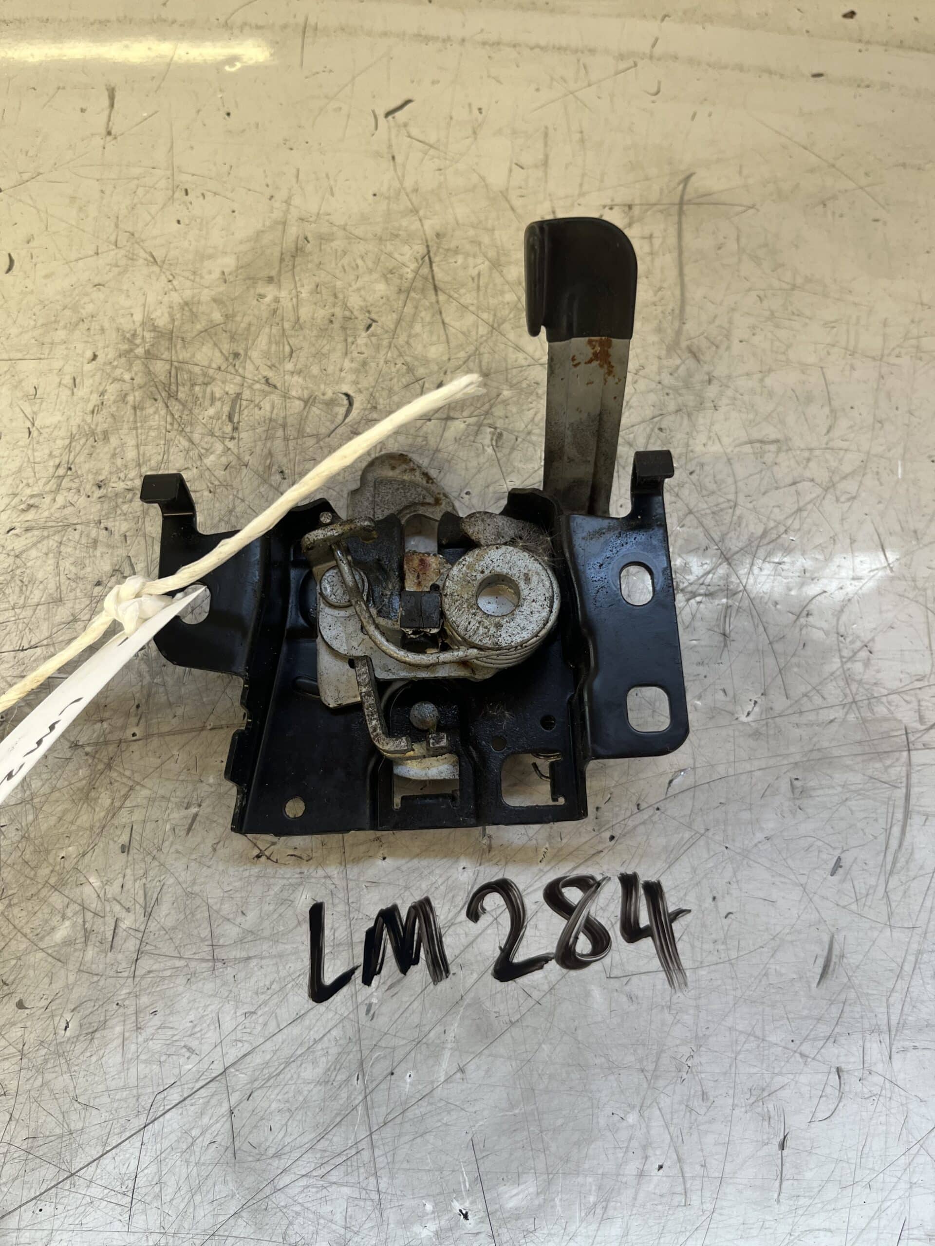 Suzuki Swift 2017-2023 Bonnet Locking Mechanism