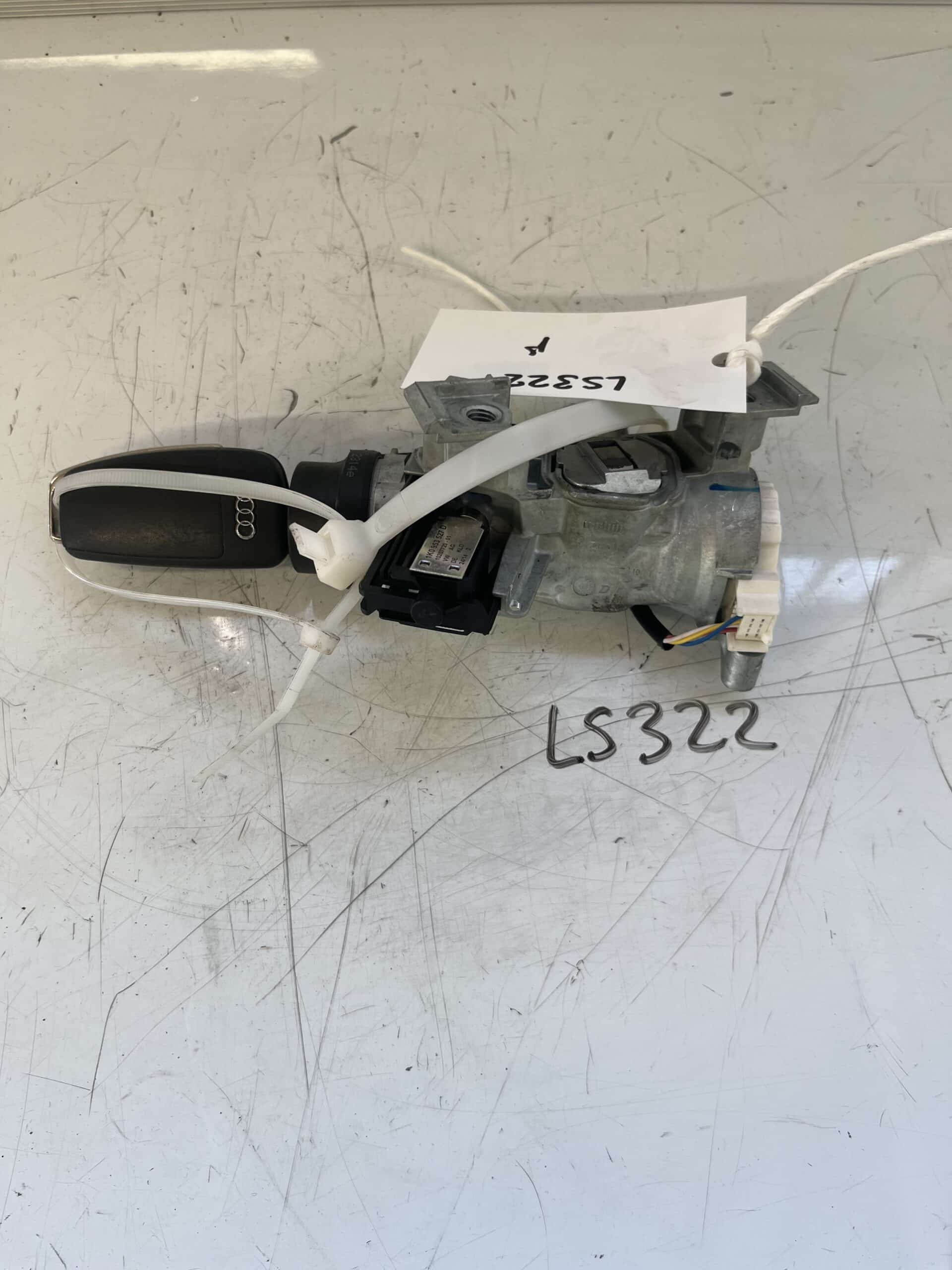 Audi A1 / Q3 2010-2015 Ignition Barrel And Key – 1K0905851