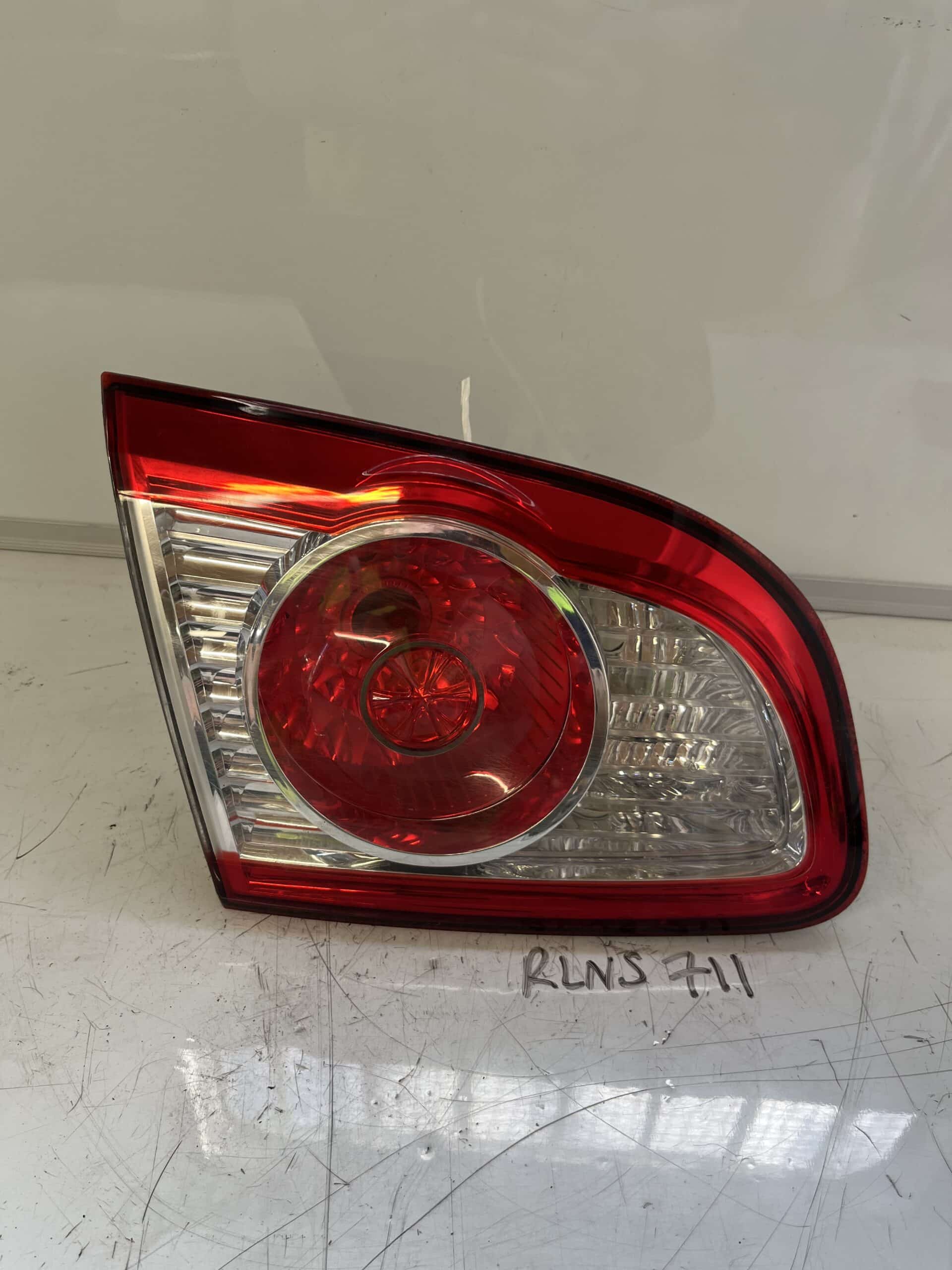 Hyundai Santa FE 2006-2012 Near Side Taillamp On Tailgate – 92405-2B520