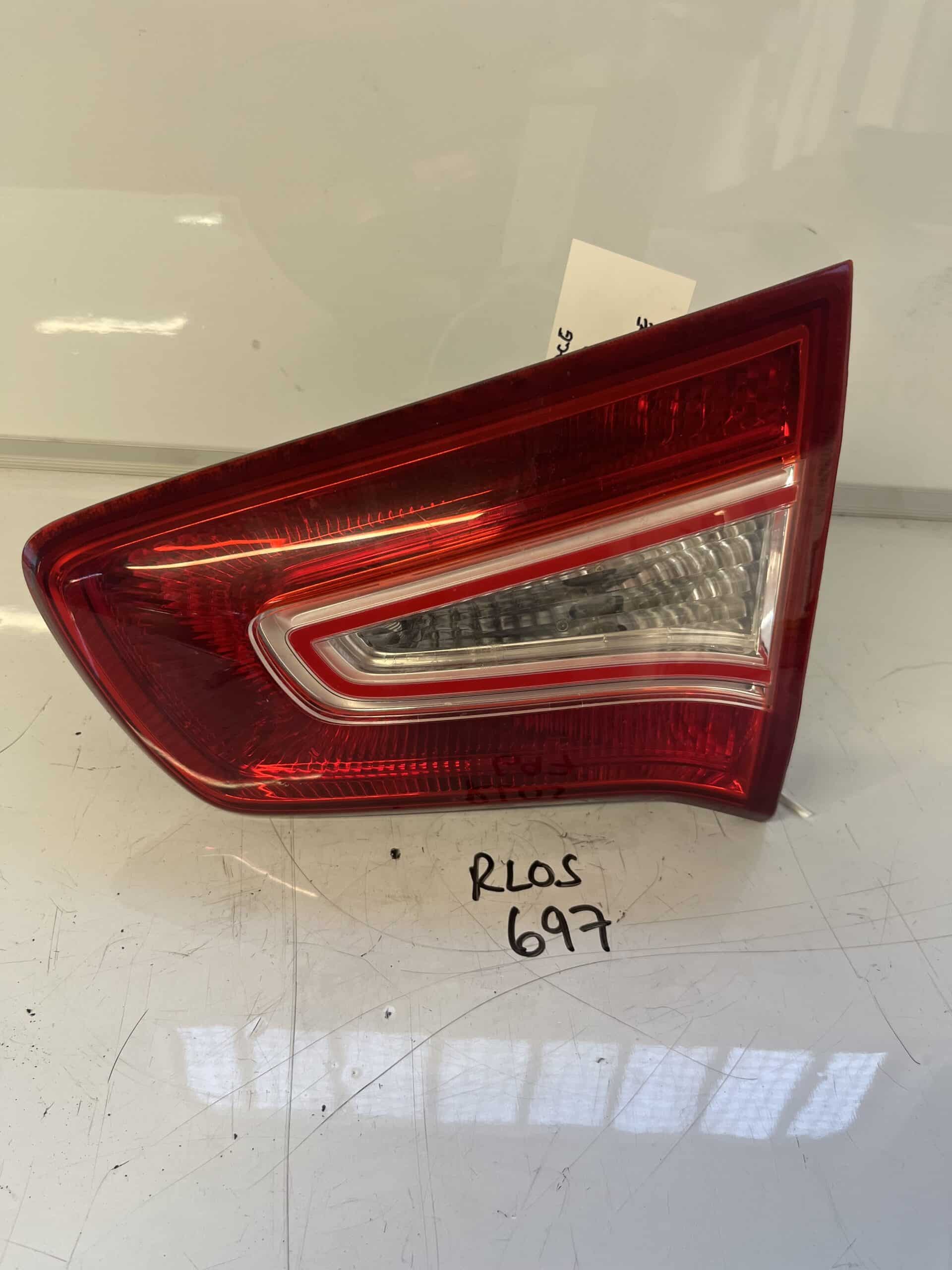 Kia Sportage 2010-2016 Hatchback Off Side Taillamp From Tailgate
