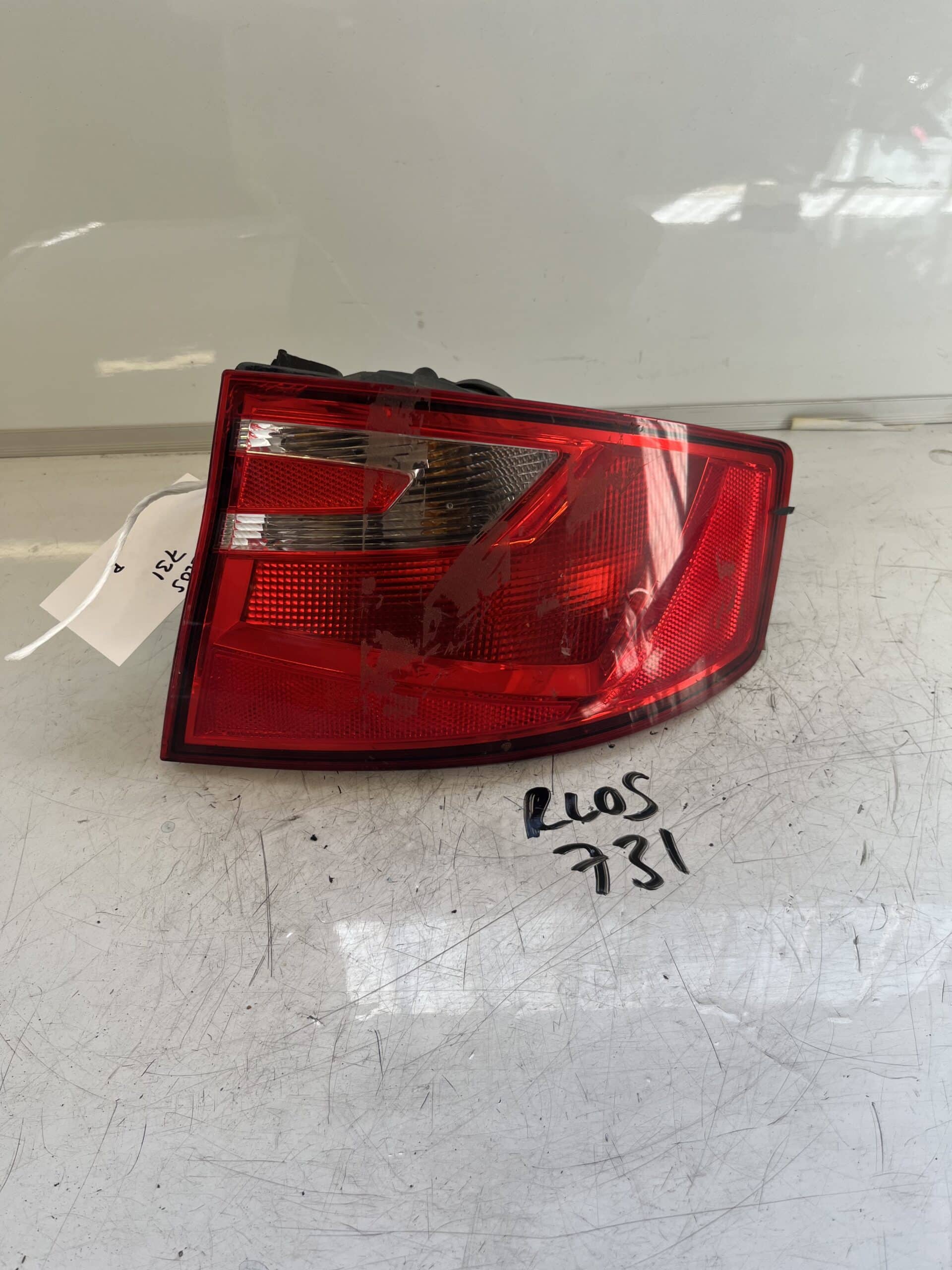Seat Toledo 2012-2018 5 Door Saloon Off Side Taillamp – Halogen