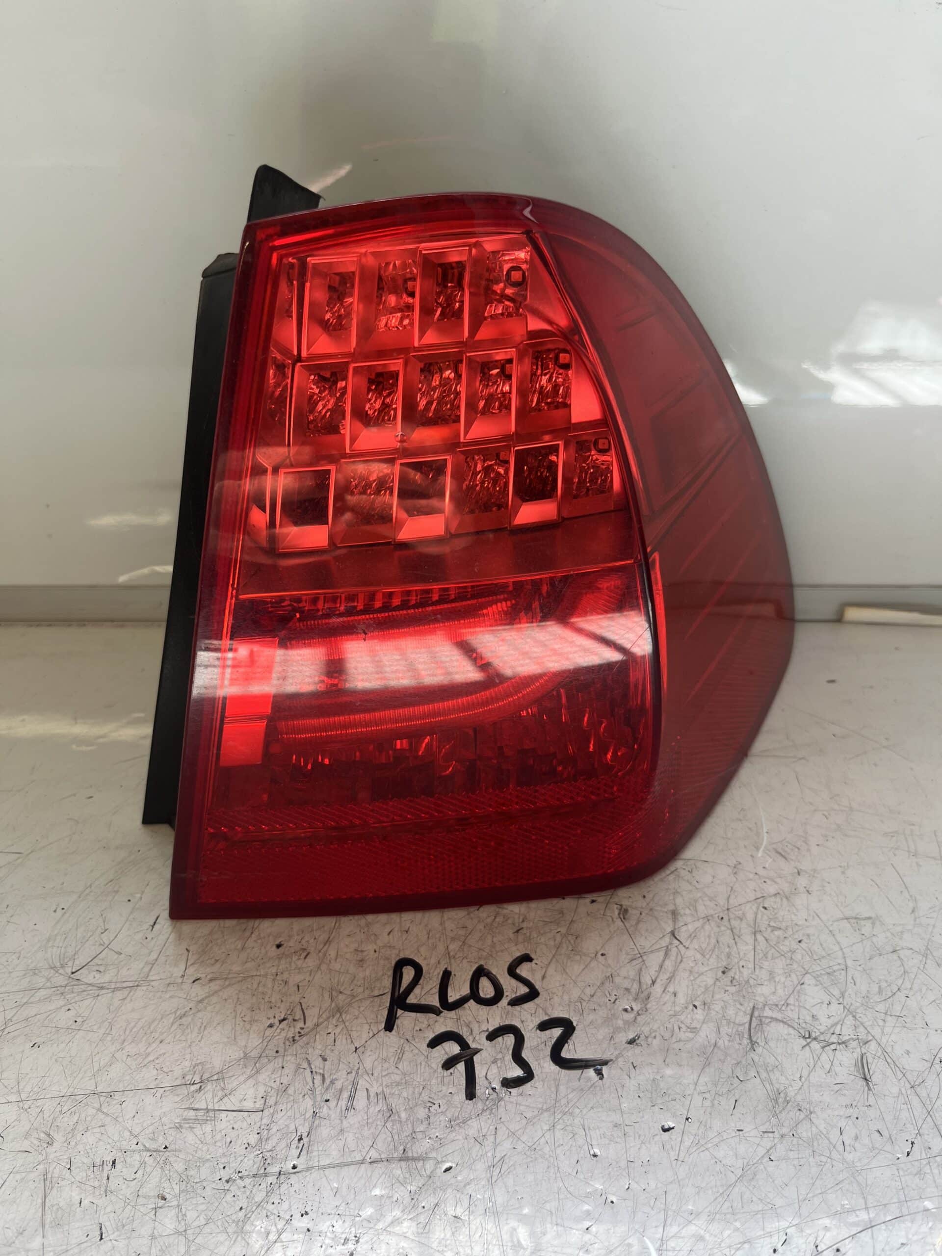 BMW 3 Series 2008-2011 Estate Off Side Taillamp – LED Version