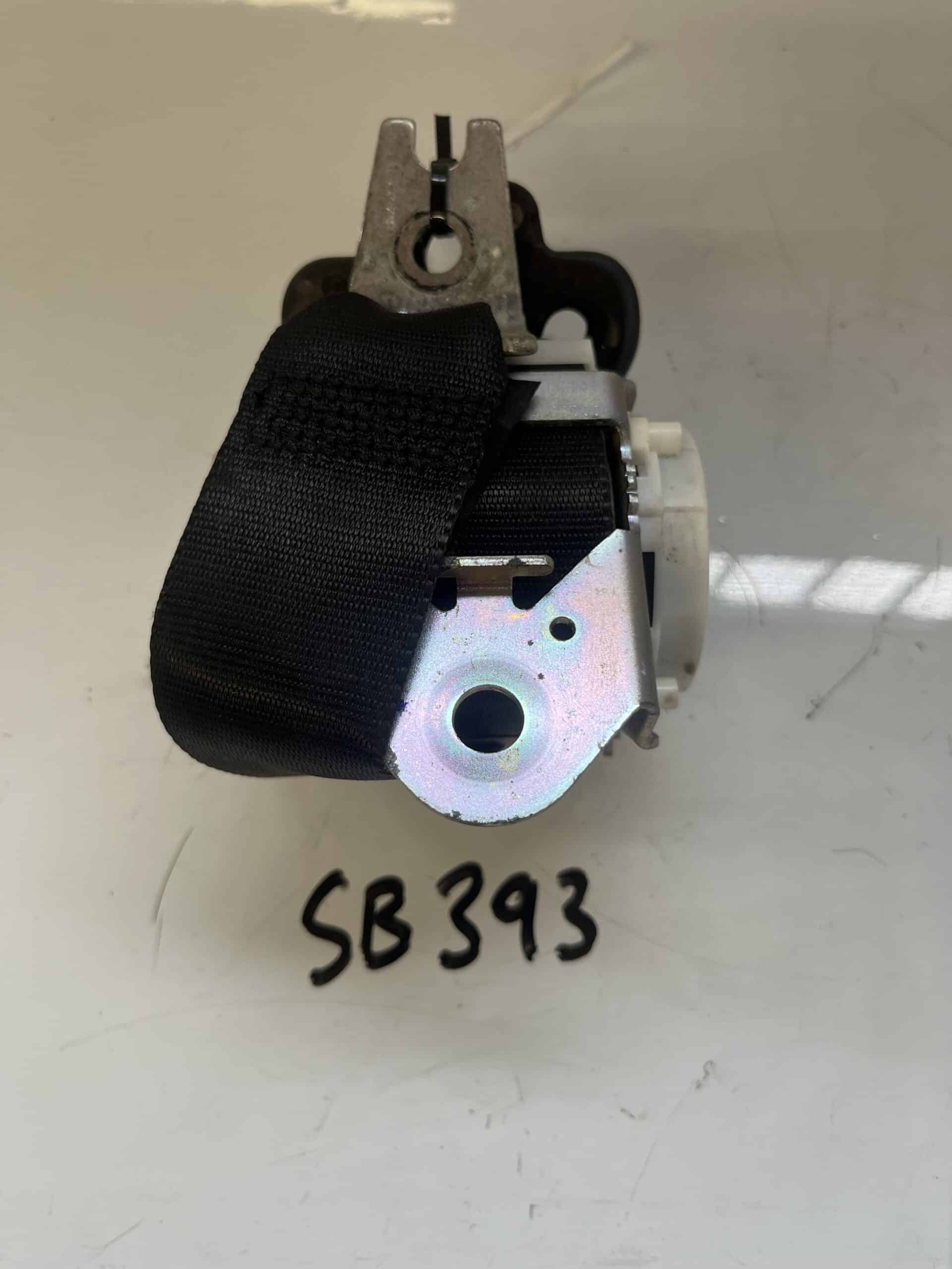 Land Rover Freelander 2006-2014 5 Door Hatchback Near Side Rear Seatbelt – 34029772A