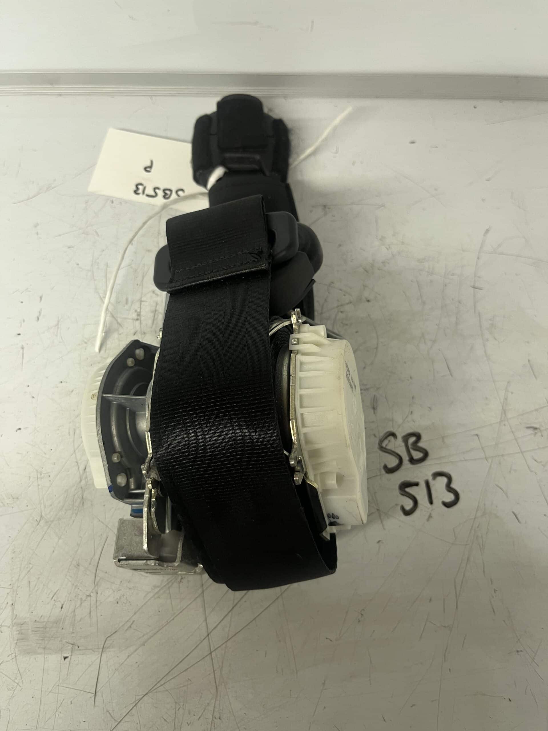 Fiat 500L 2013-2017 5 Door Hatchback Near Side Front Seatbelt – 07355573010