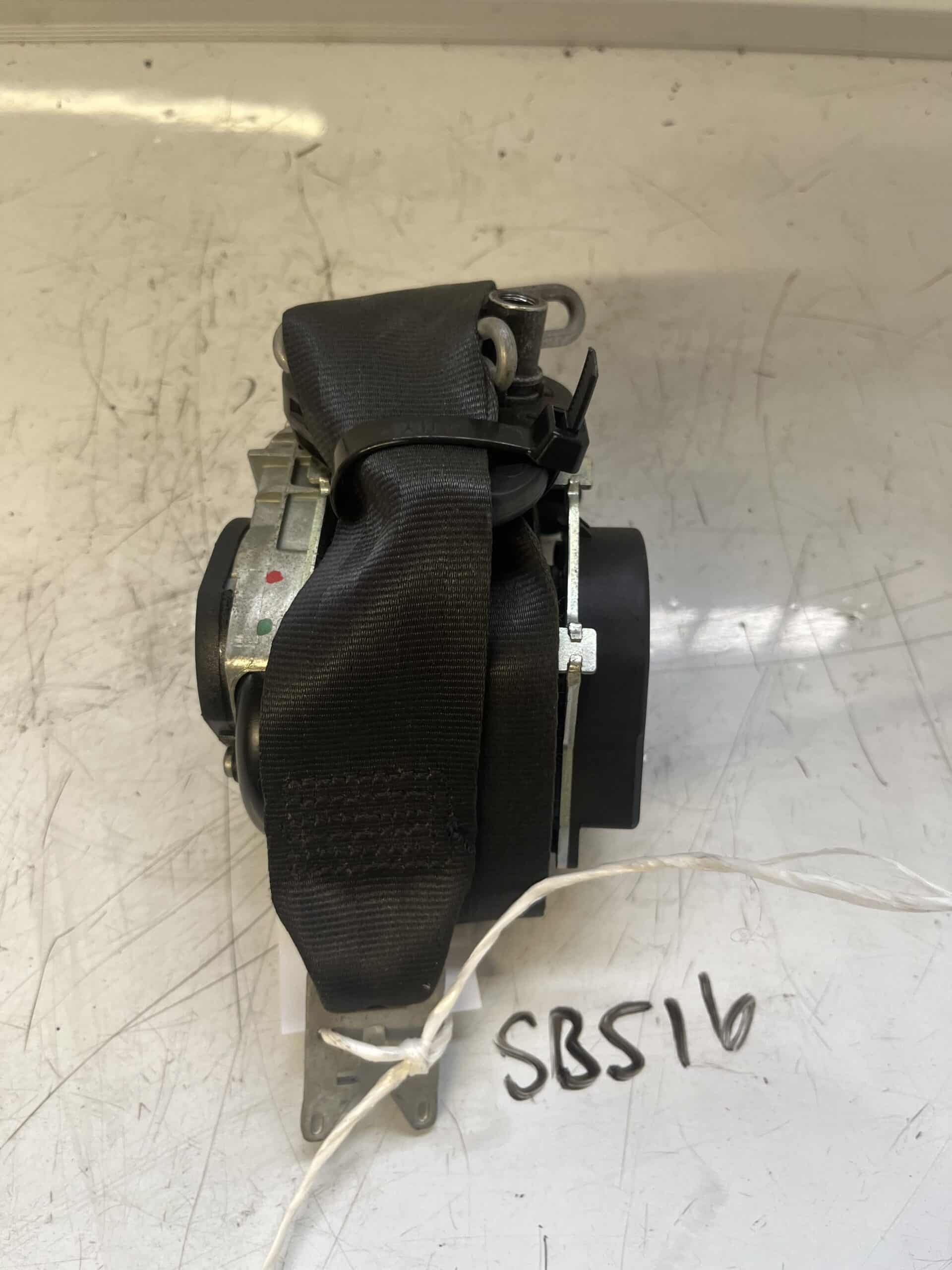 Renault Scenic 2009-2014 5 Door MPV Off Side Front Seatbelt – 868840015R