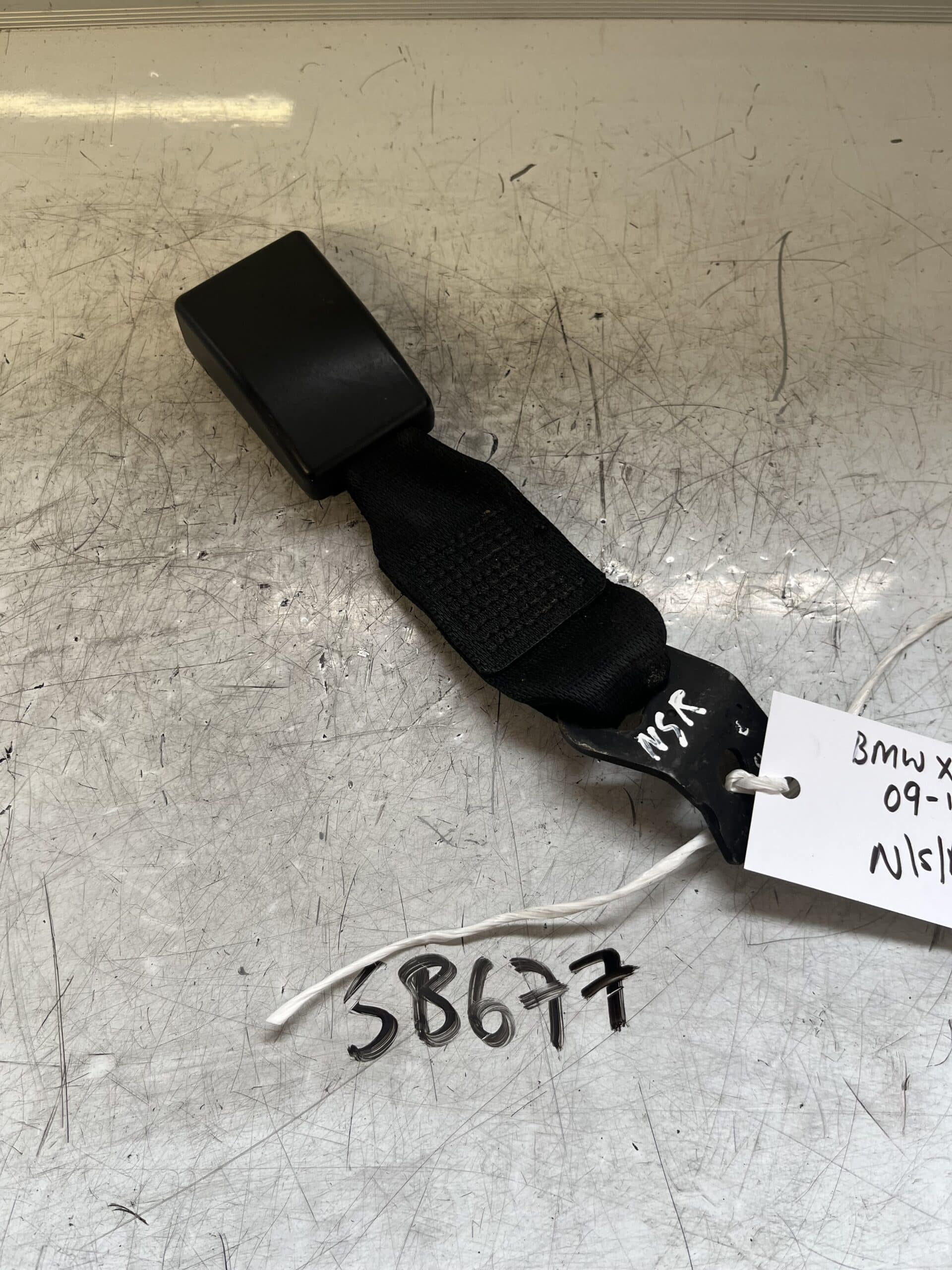 Bmw X1 2009-2015 5 Door Hatchback Near Side Rear Seatbelt Anchor – 7317708