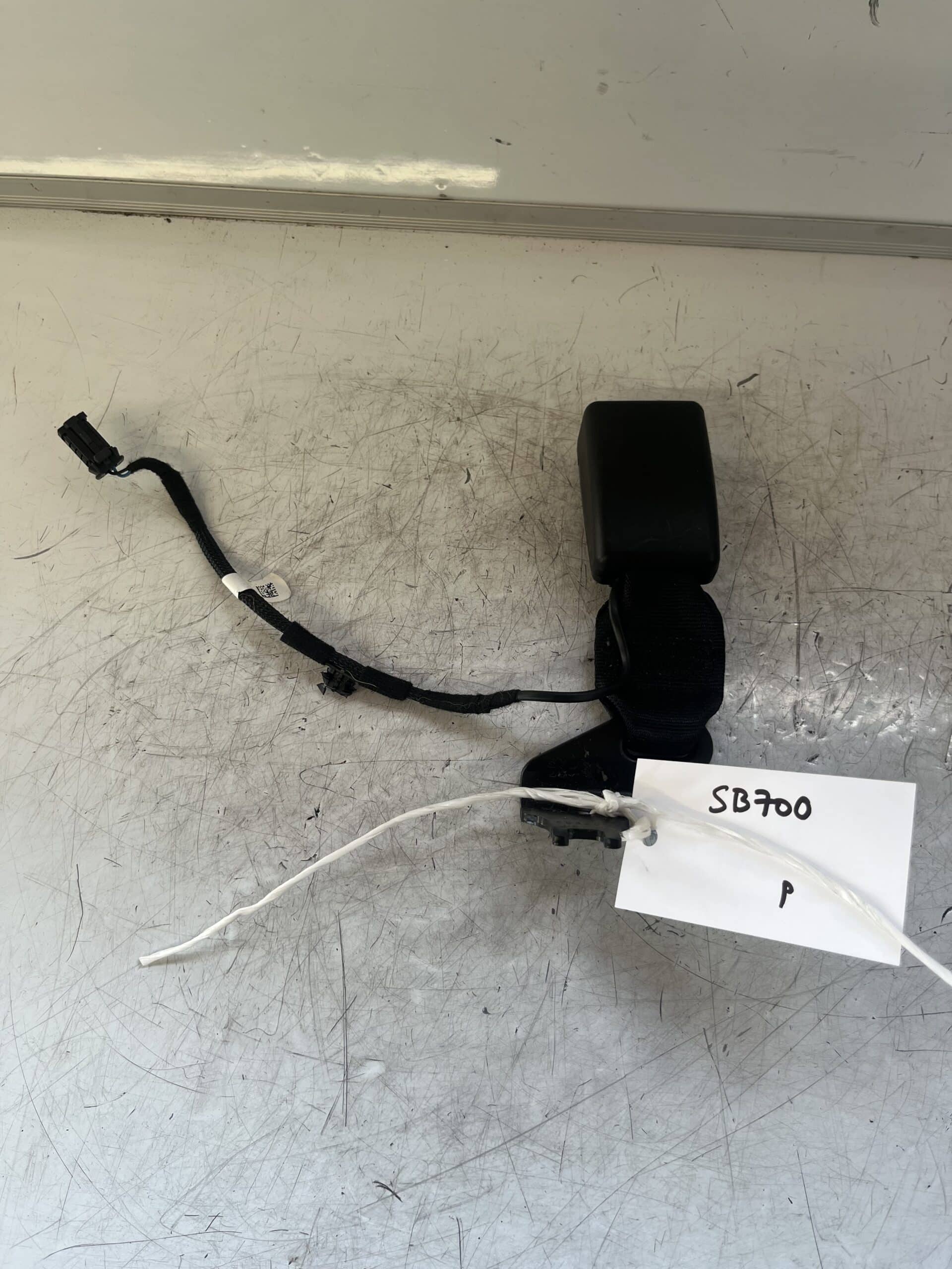 Vauxhall Corsa 2019-2025 Hatchback Near Side Rear Single Seatbelt Anchor – ( 2 Wire Plug )