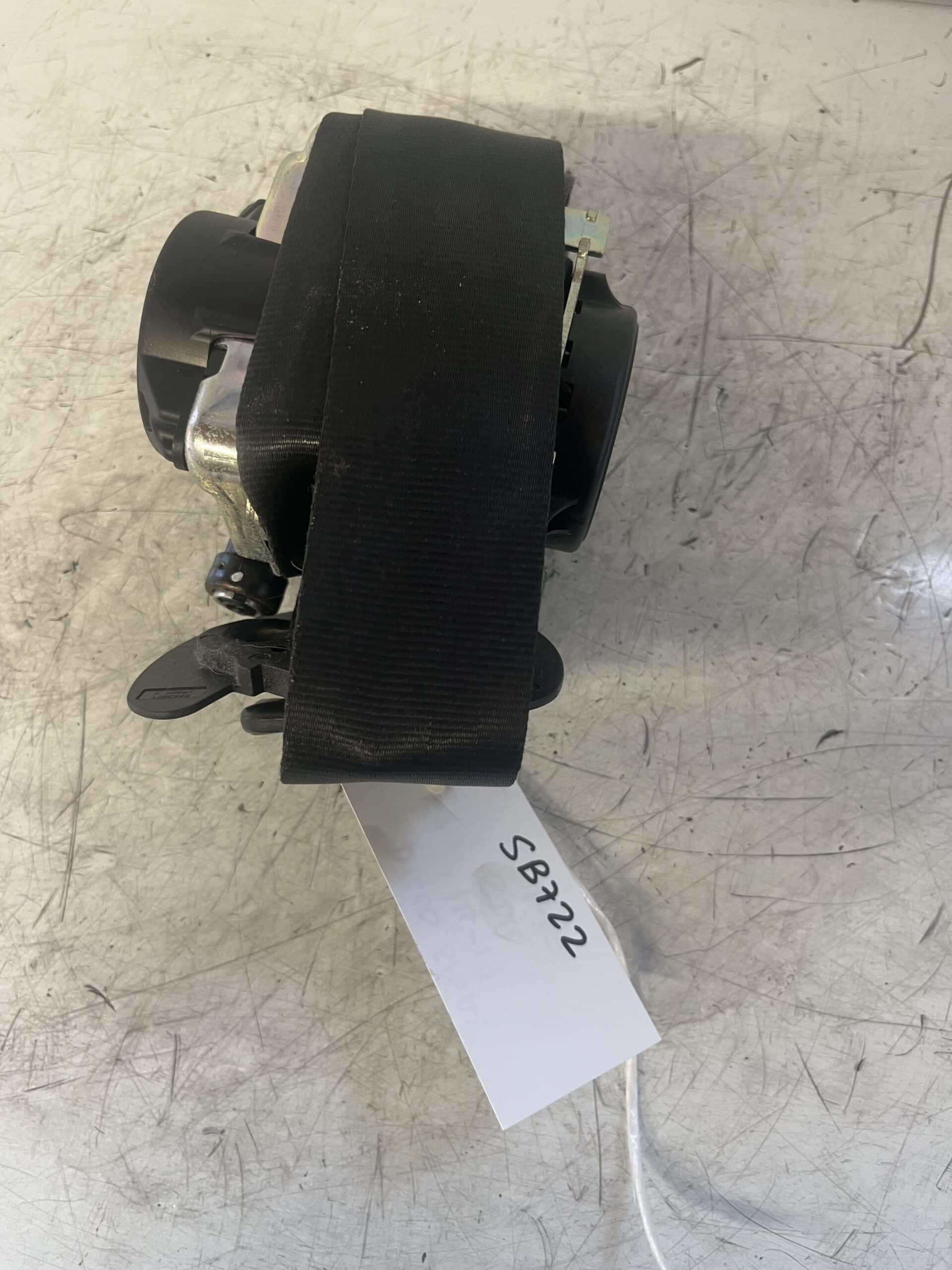 Land Rover Discovery Sport 2014-2019 5 Door Hatchback Off Side Front Seatbelt – 635385300A