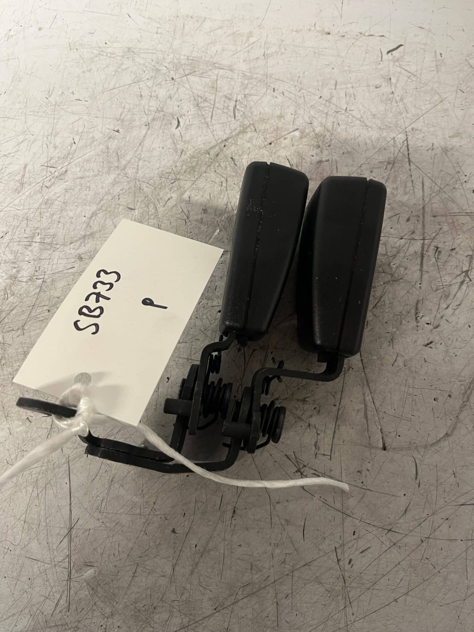 Volkswagen Golf 2012-2017 Hatchback Near Side Rear Double Seatbelt Anchor – 8V0857739A