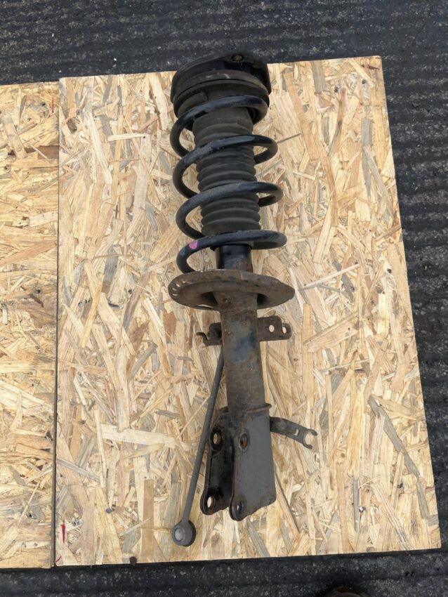 Renault Kangoo 2009-2013 1.6 Petrol Off Side Front Shock Absorber
