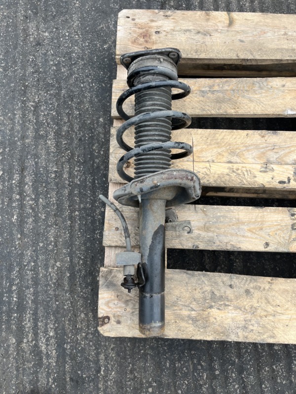 Ford Focus 2011-2015 1.6 TDCI Near Side Front Shock Absorber