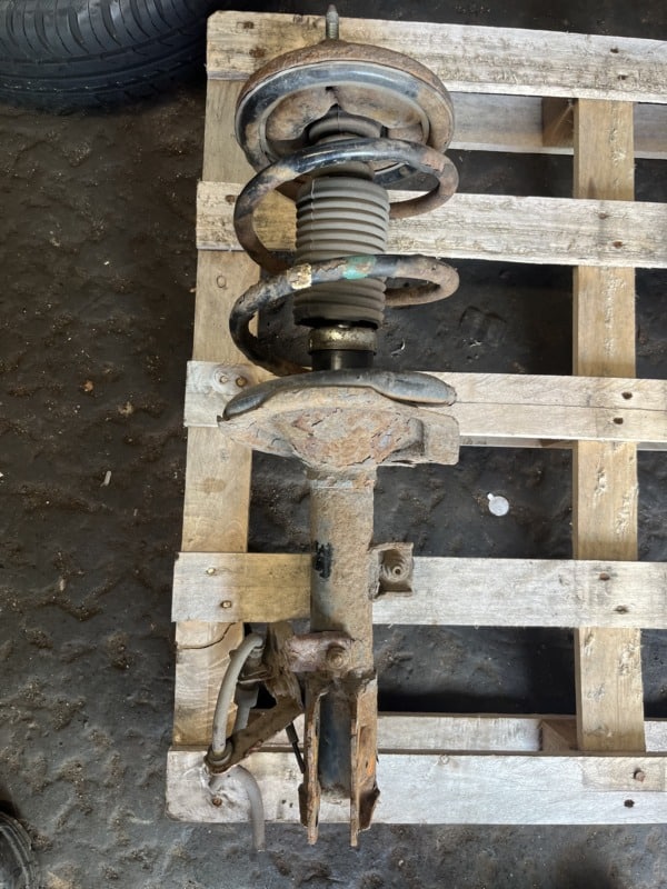 Peugeot 4007 2007-2012 2.2 Diesel Near Side Front Shock Absorber
