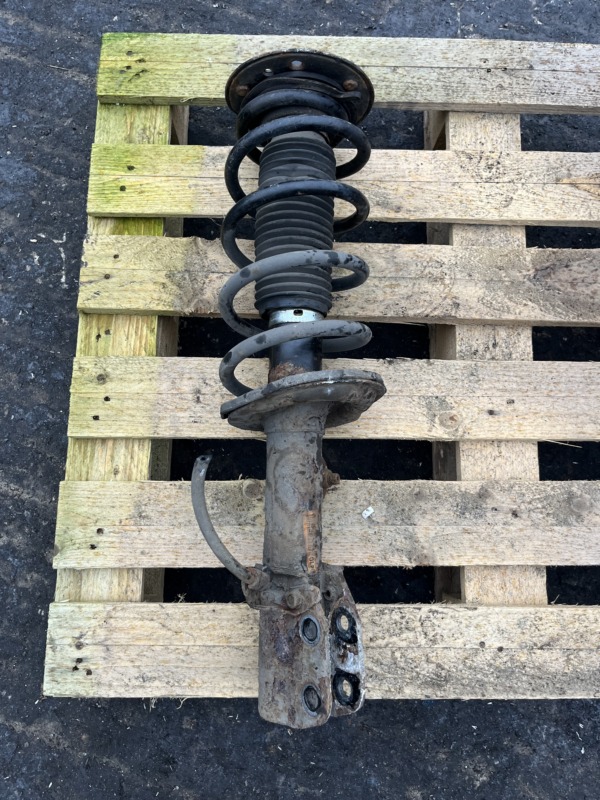 Vauxhall Antara 2010-2016 2.2 Diesel Near Side Front Shock Absorber