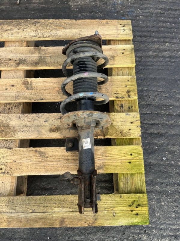 Kia Ceed 2012-2017 1.6 Diesel Off Side Front Shock Absorber