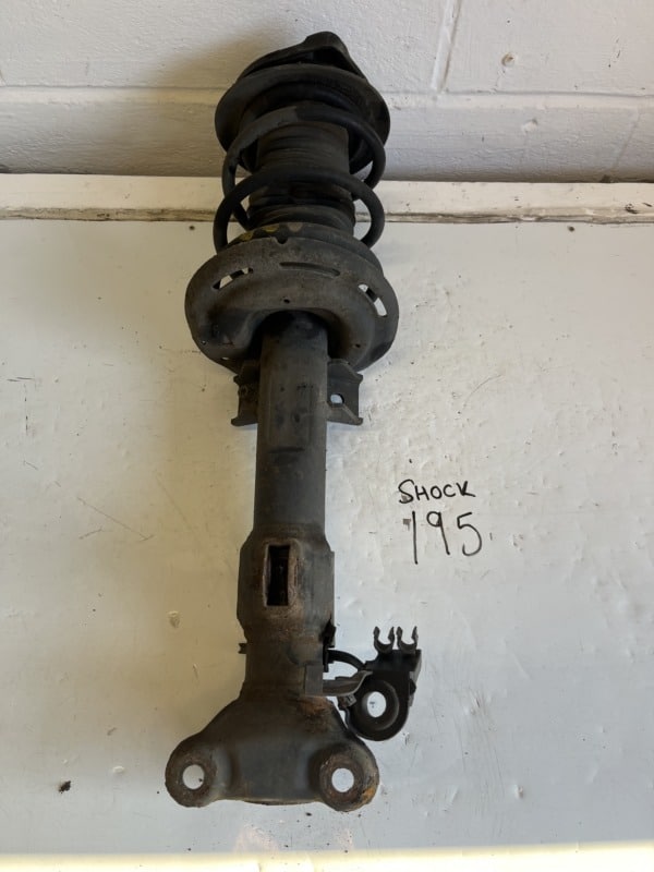 Mercedes C Class 2007-2014 2.2 Diesel Front Shock Absorber – A2043202766 ( Universal Fits Both Sides )