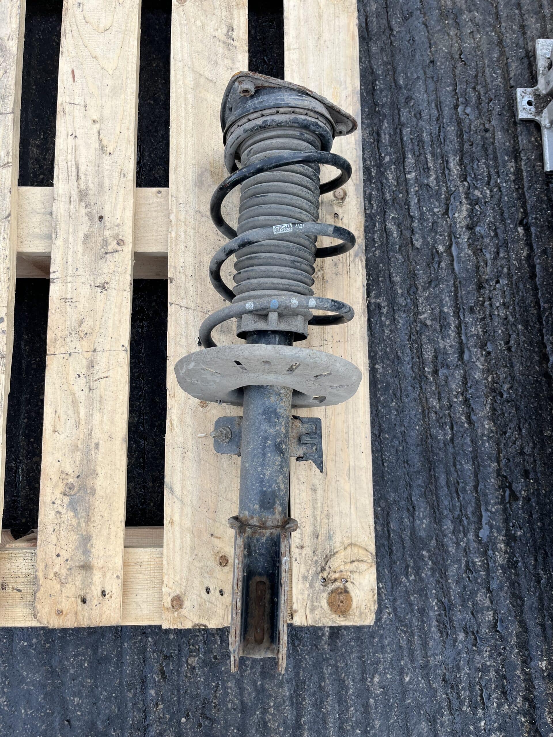Peugeot 308 2013-2021 1.2 Petrol Off Side Front Shock Absorber