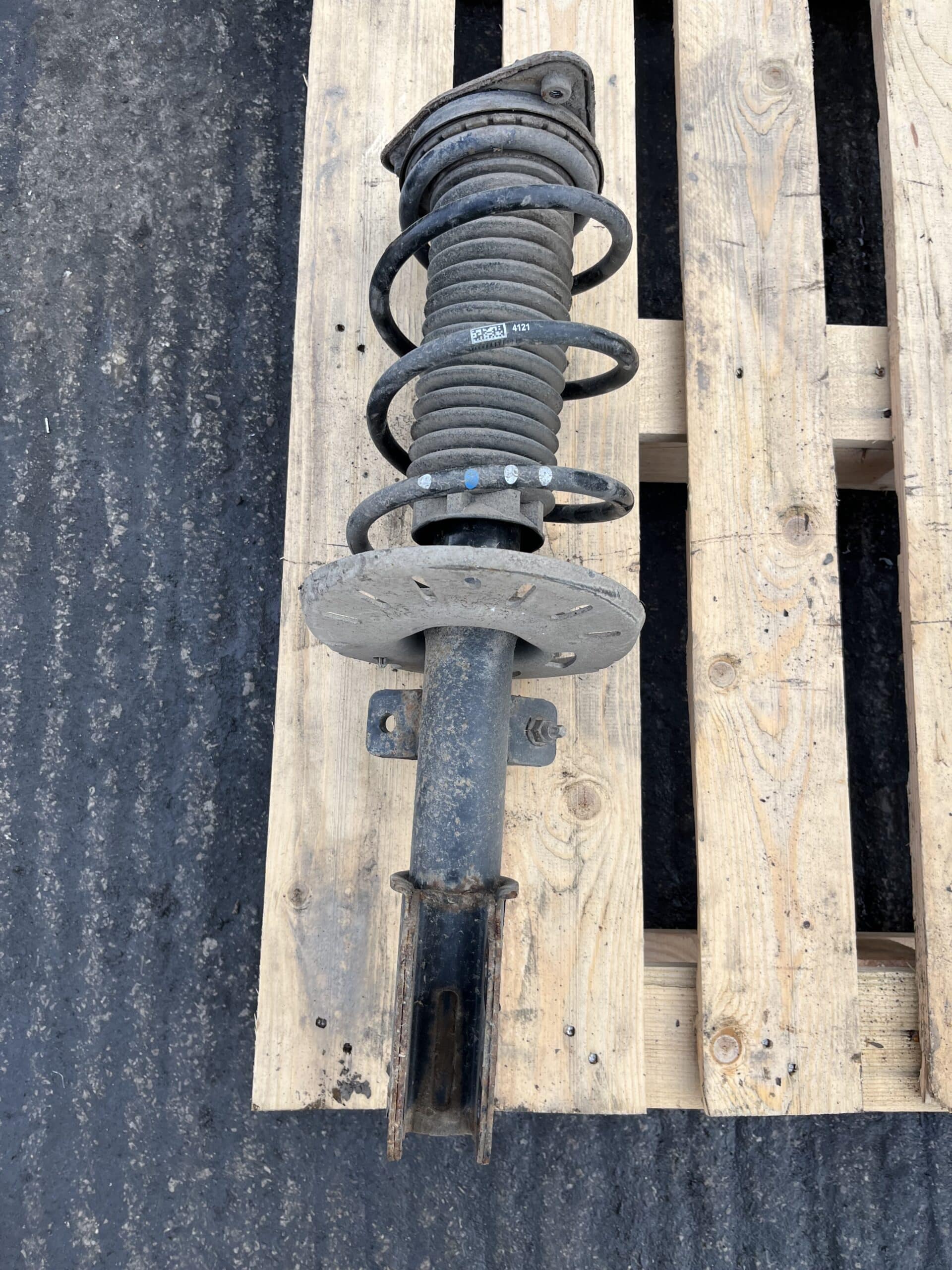 Peugeot 308 2013-2021 1.2 Petrol Near Side Front Shock Absorber