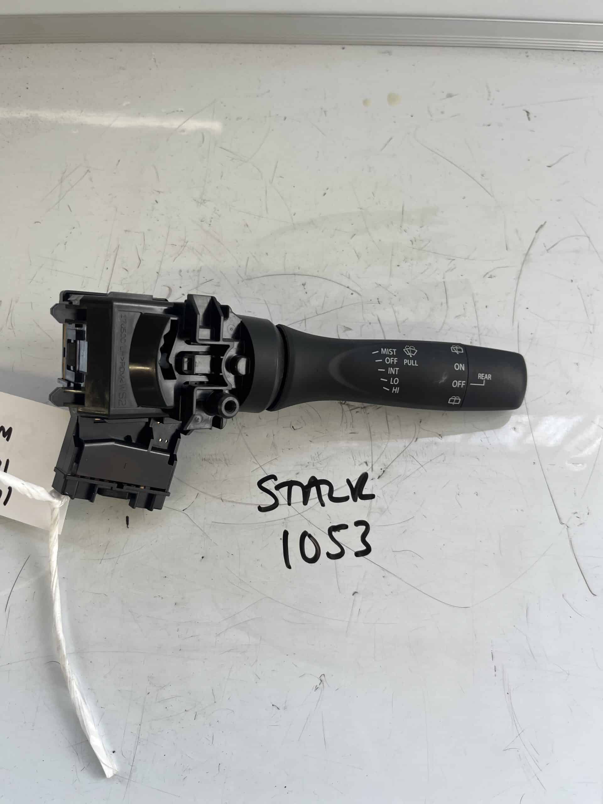 Suzuki Ignis 2016-2023 Wiper Stalk ( 9 Pin Plug )