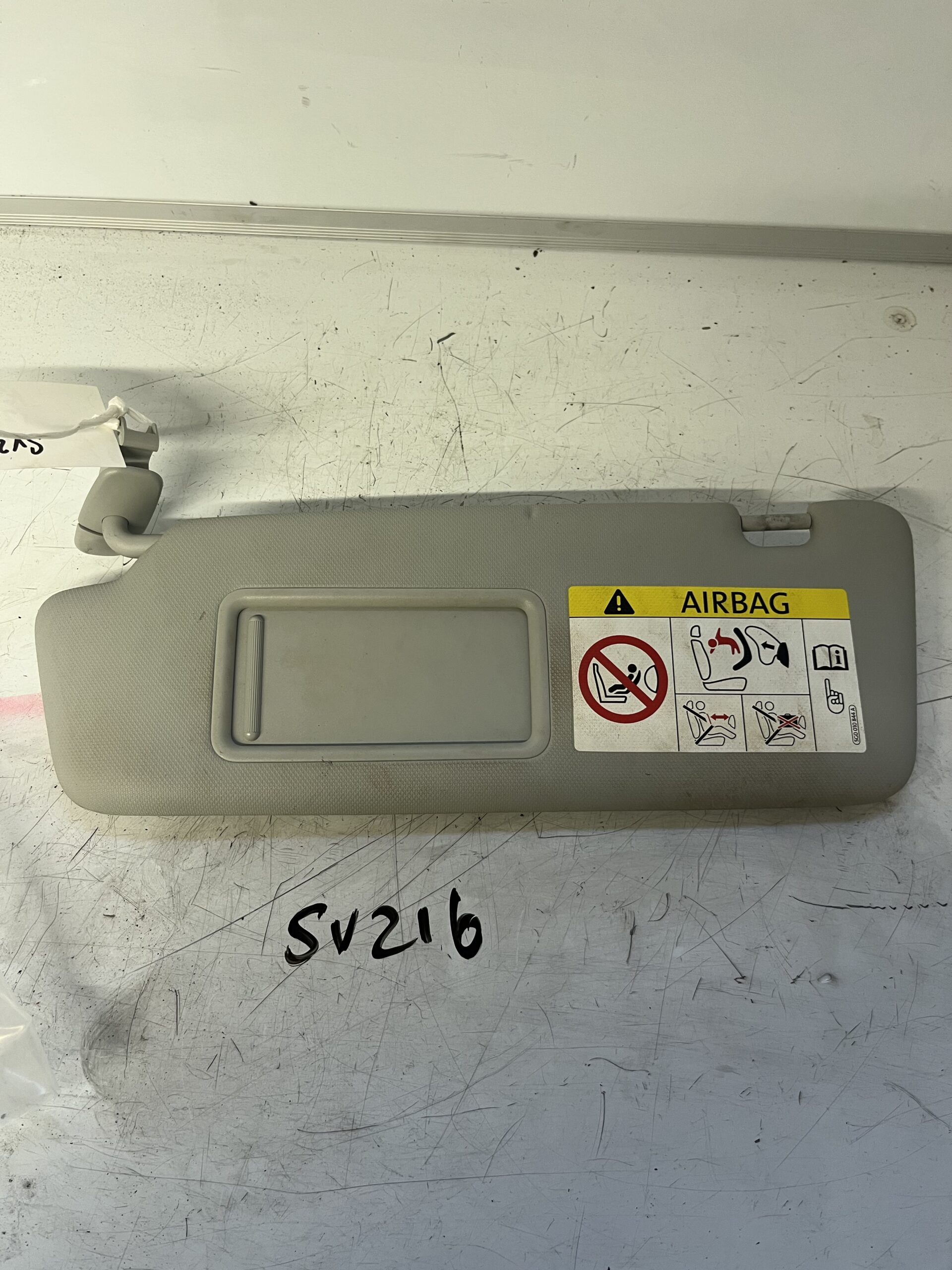 Audi A3 2012-2017 Near Side Sun Visor With Mirror – Grey