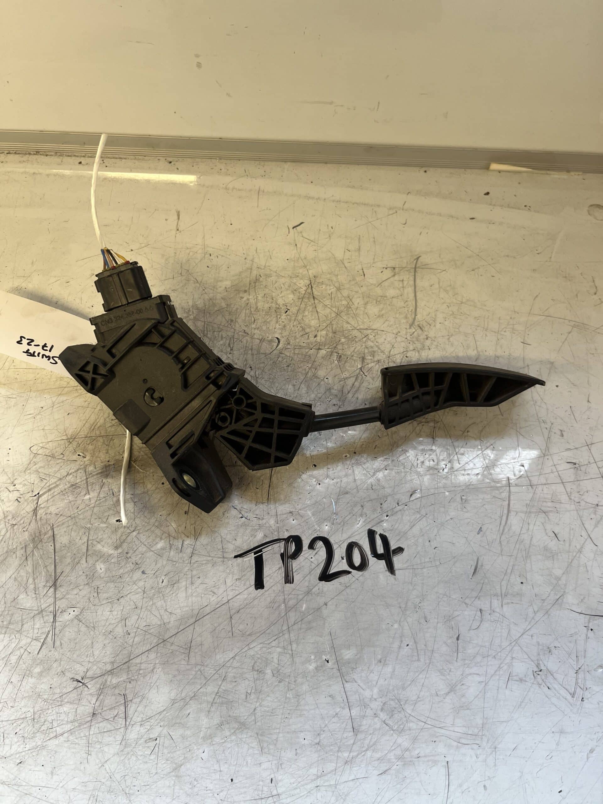 Suzuki Swift 2017-2023 Throttle Pedal – 49400-68P00