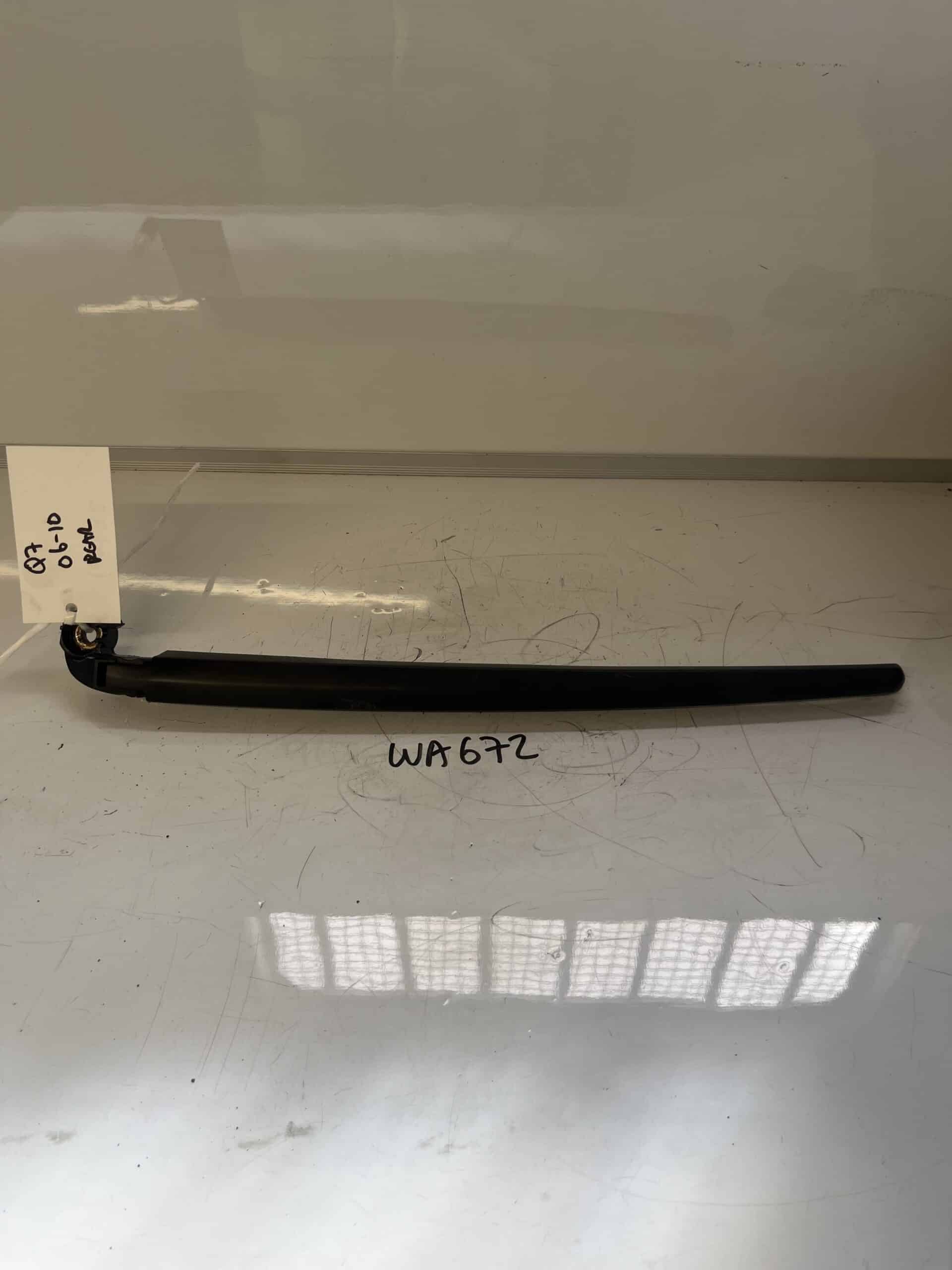 Audi Q7 2006-2010 Hatchback Rear Wiper Arm
