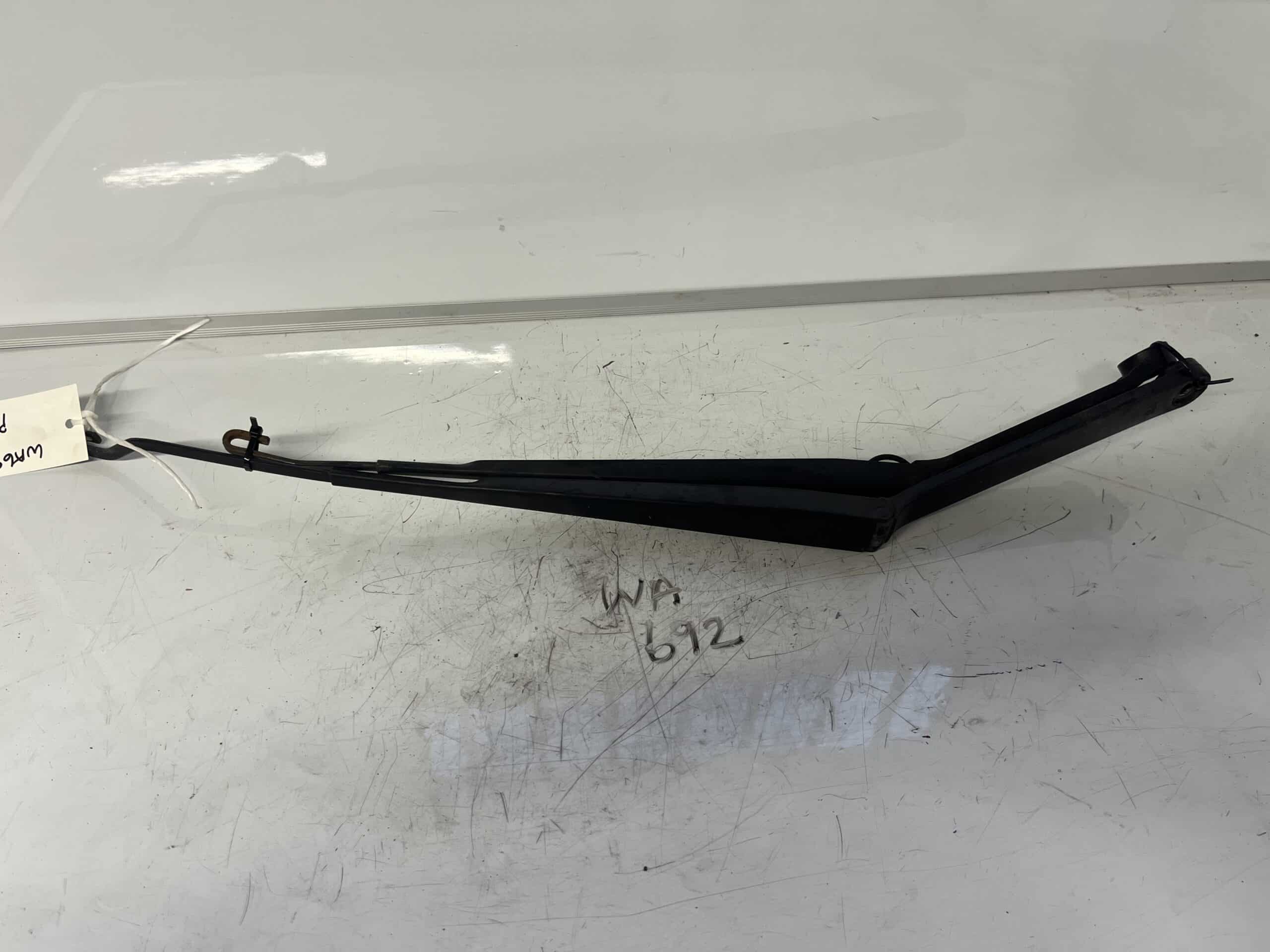 Nissan X Trail 2001-2007 Front Wiper Arms – Pair