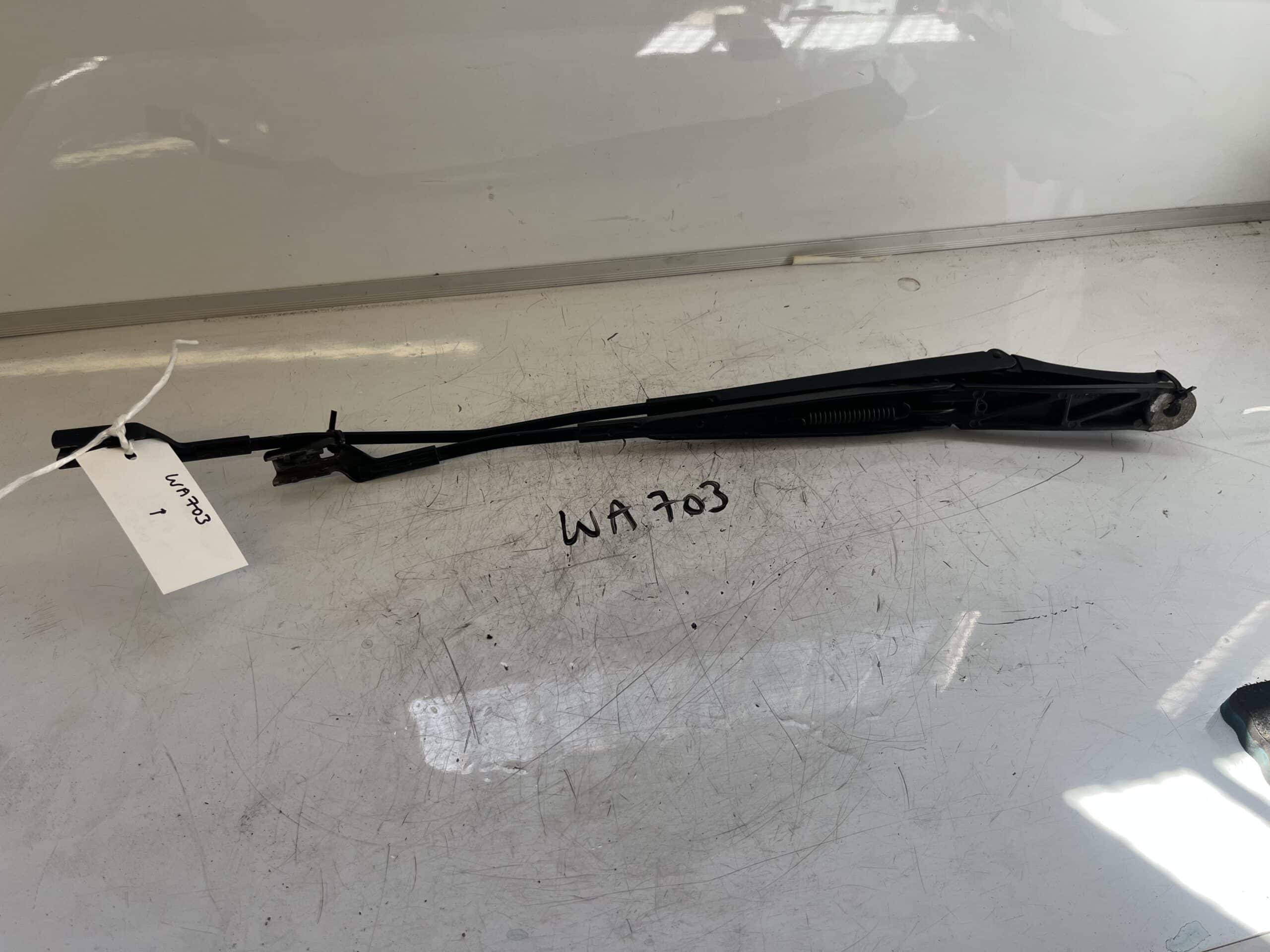 Seat Toledo 2012-2018 Front Wiper Arms – PAIR