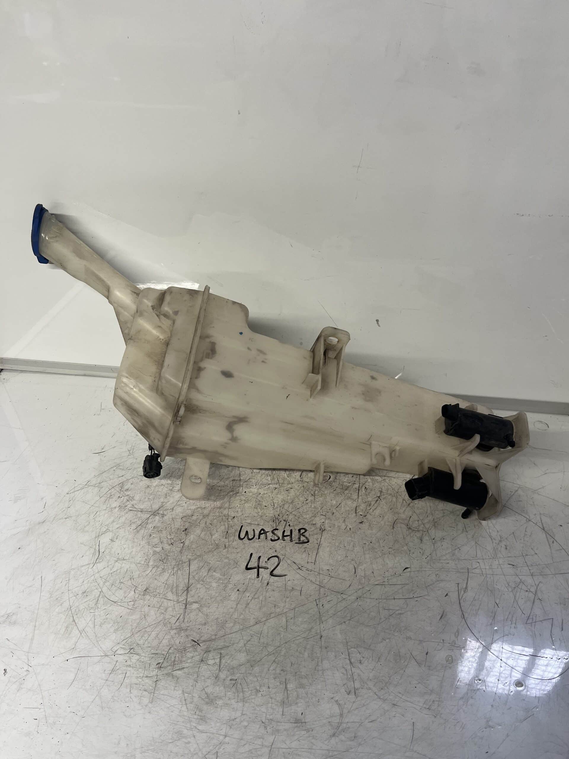 KIA Picanto 2011-2017 Windscreen Washer Bottle – 98610-1Y100 ( Double Pump )